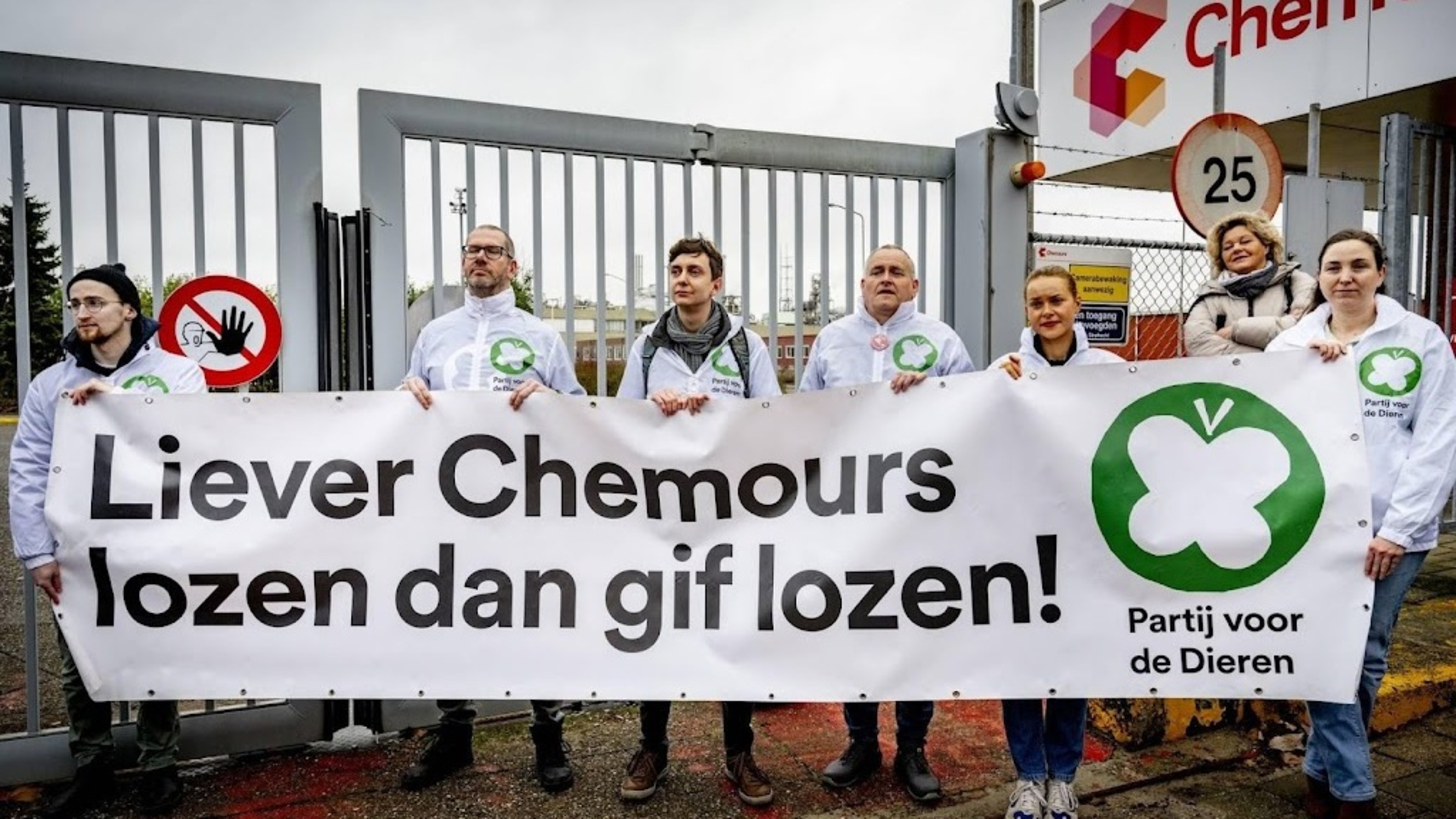 Chemours faces 20 million euro fine over greenhouse gases