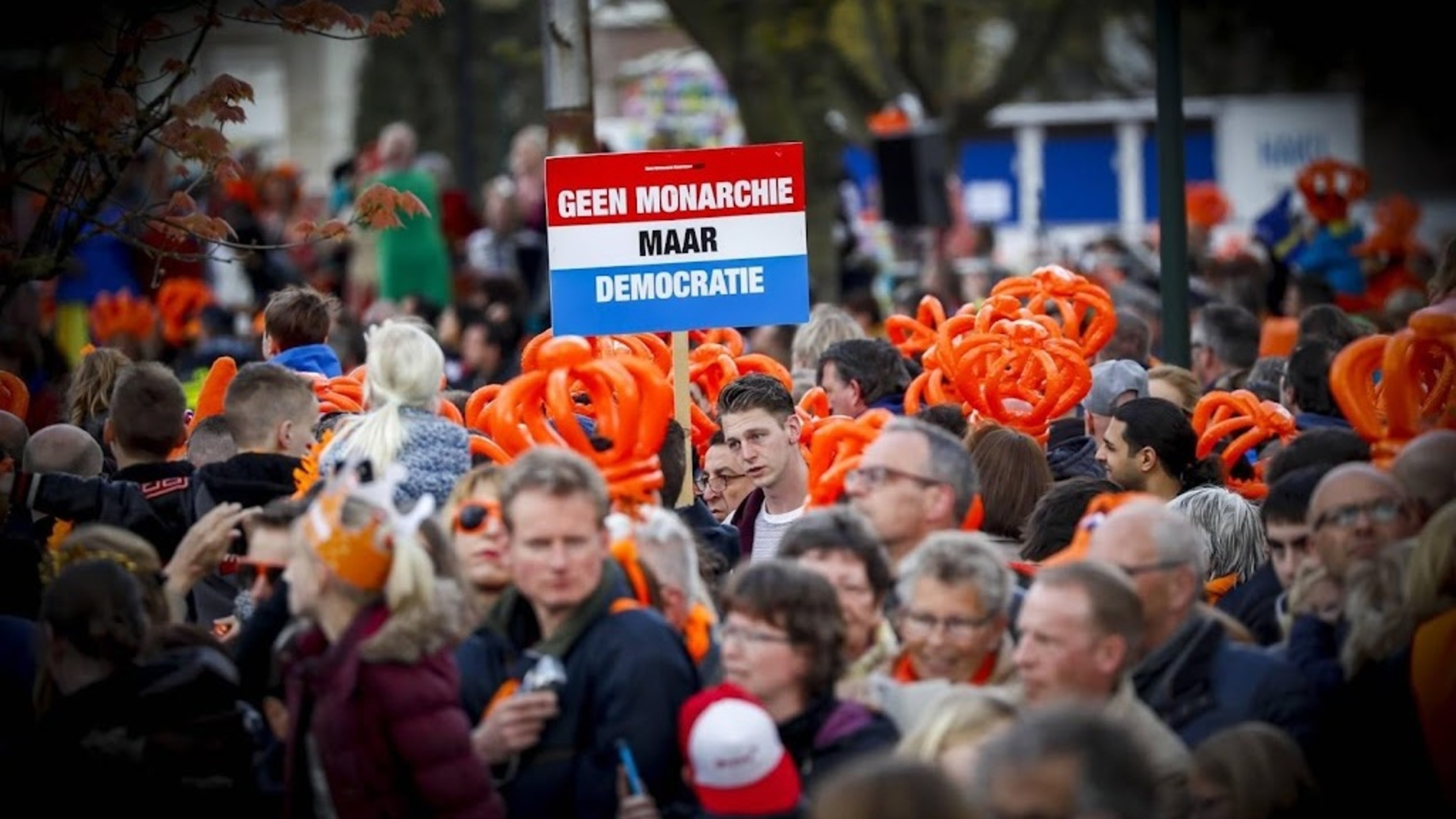 Republic loses case over inflatable dinosaur, takes mascot anyway