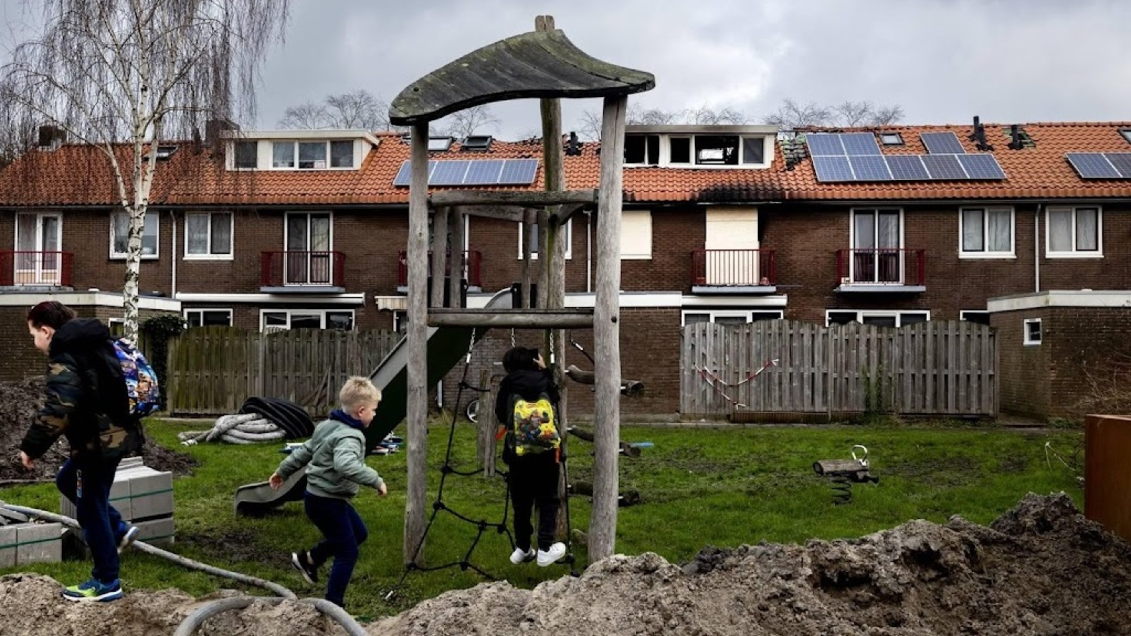 Study: children playing outdoors more often, major differences by location