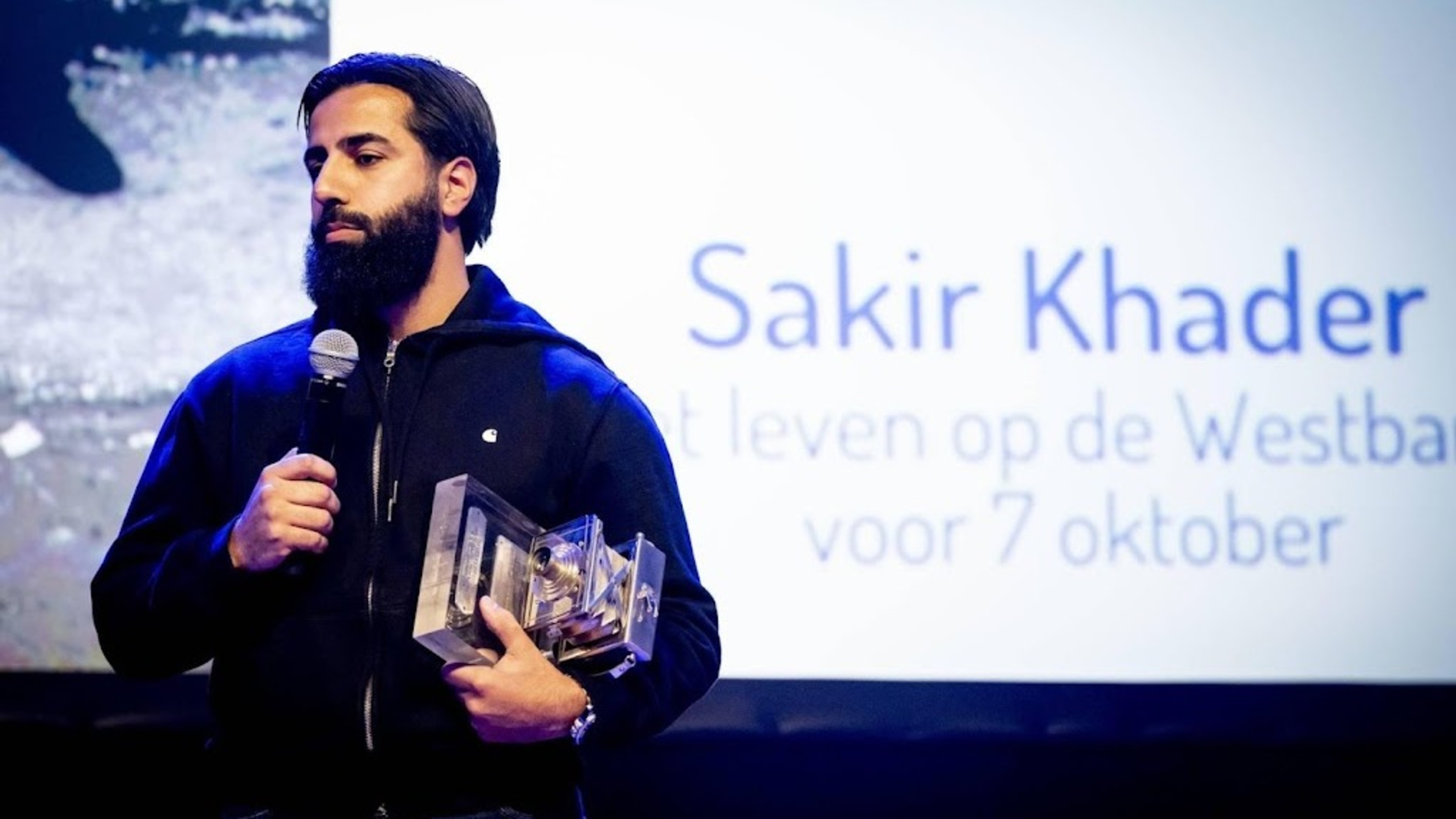 Judge lacks justification to deny photographer access to case file