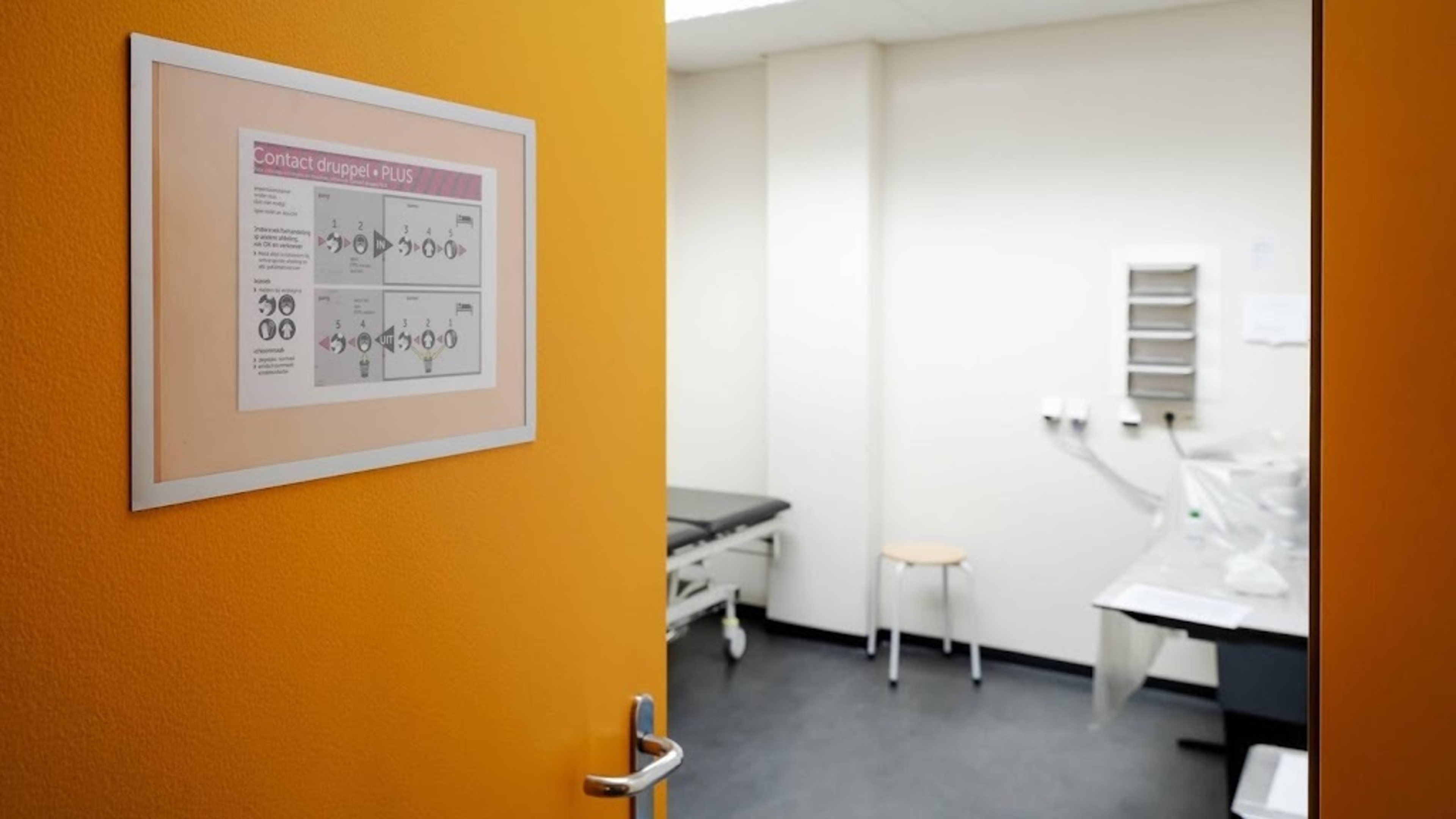 More than half of outpatient clinics have wait times that are too long