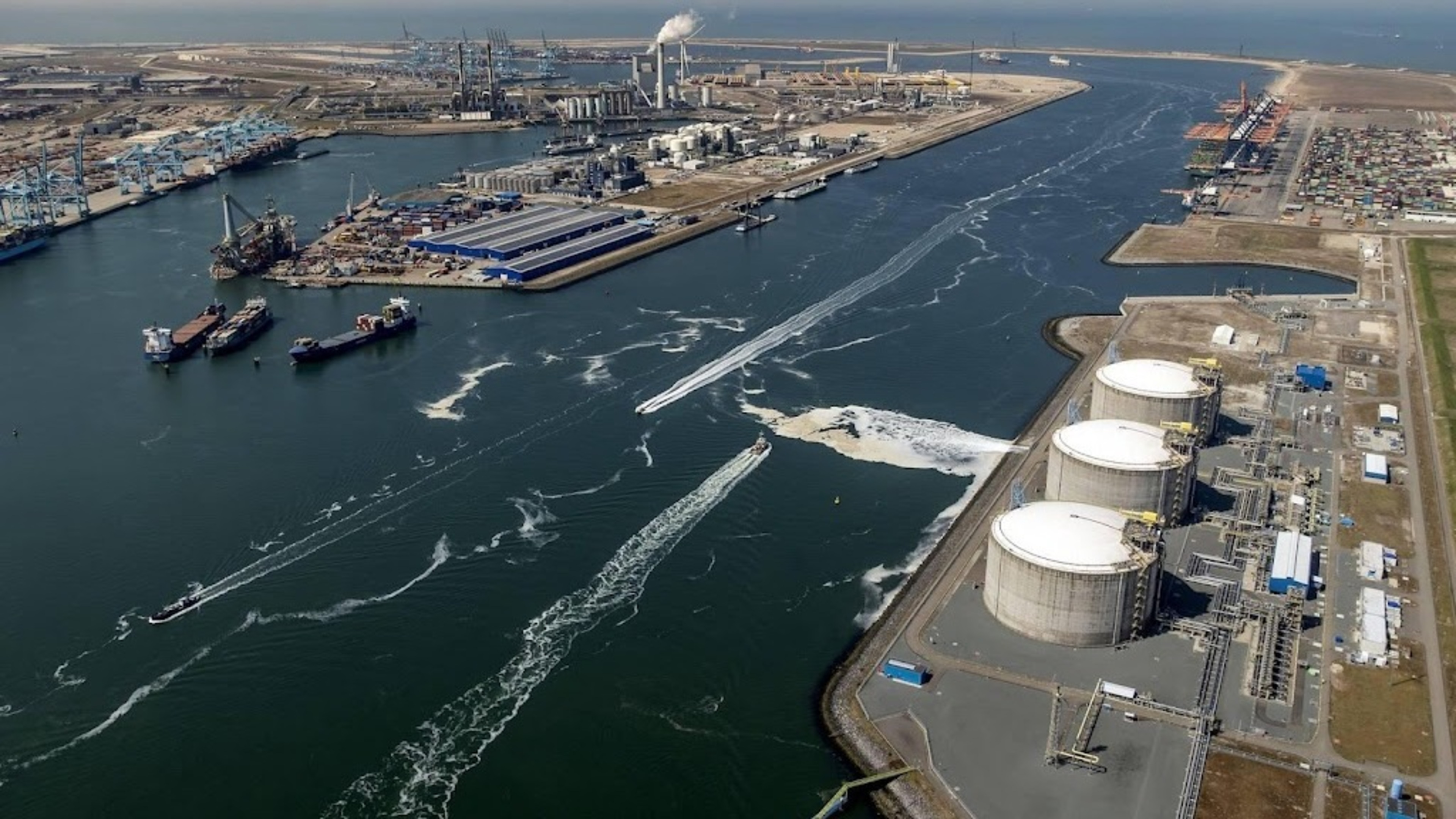 South Holland: No nuclear plants in Rotterdam would be wise