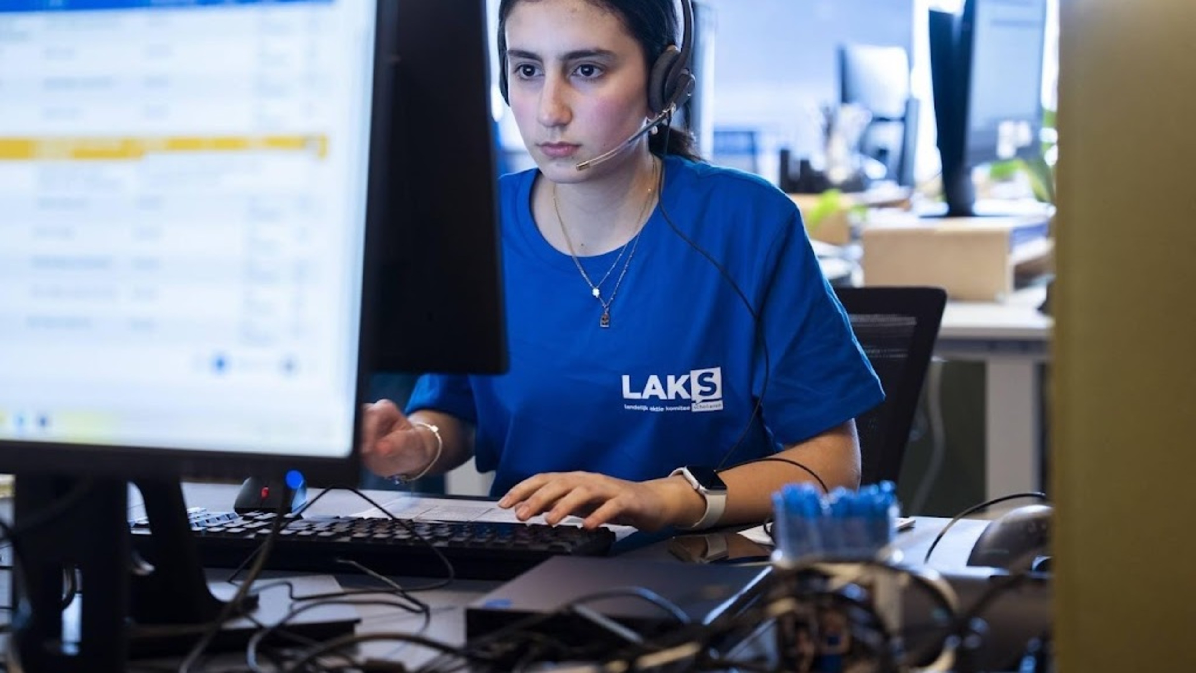 LAKS receives 26,000 complaints on first day of final exams