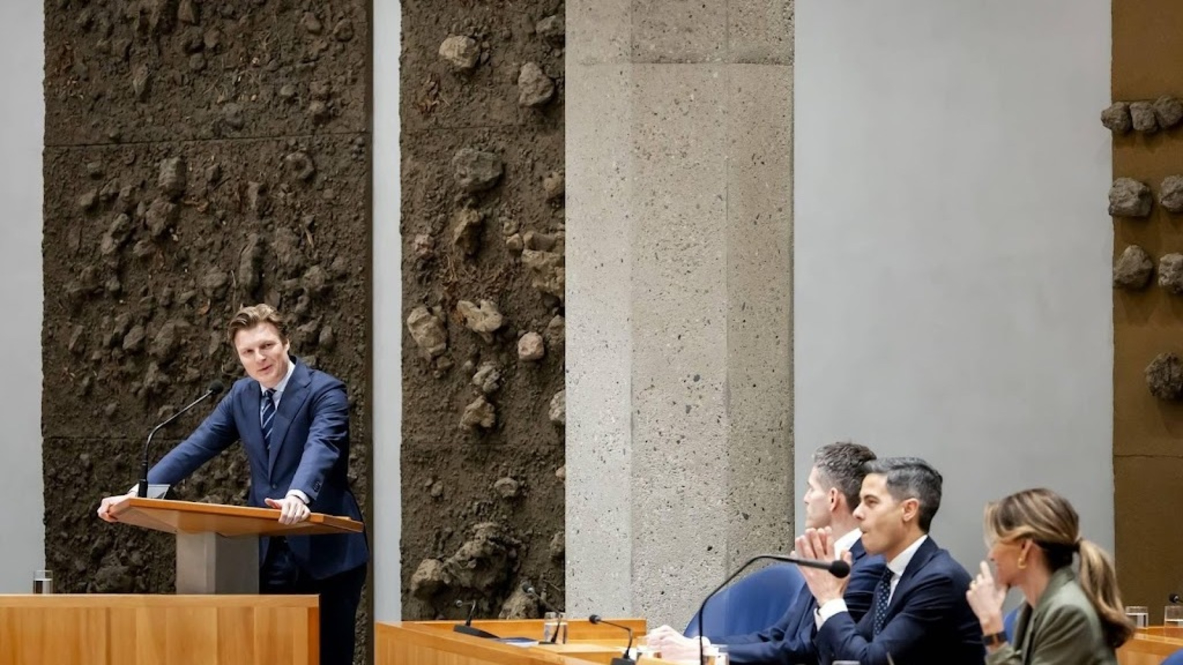 VVD does not support attack on Iran but stands with US and Israel