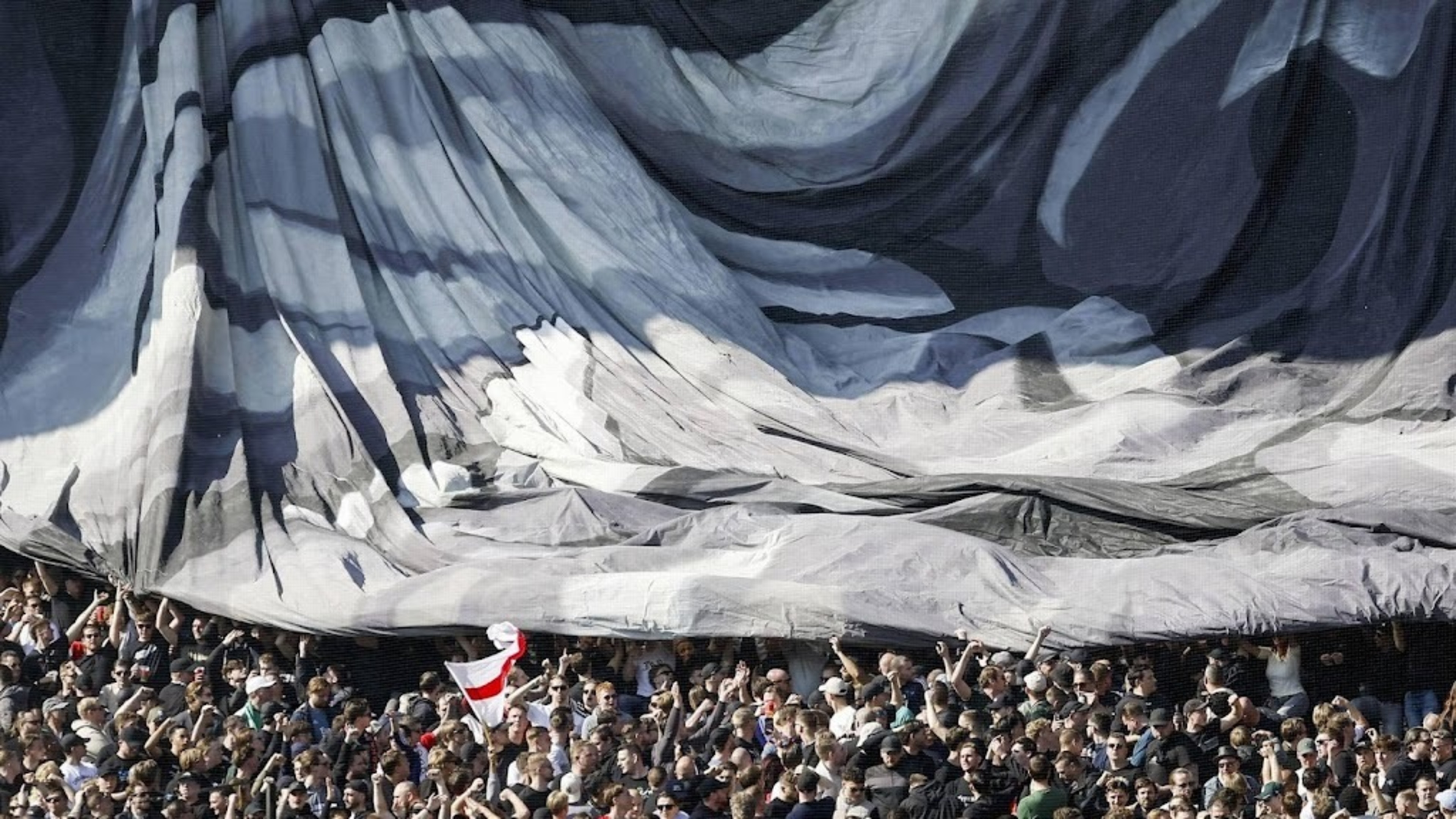 Arrests at Feyenoord-Ajax match, majority for discrimination