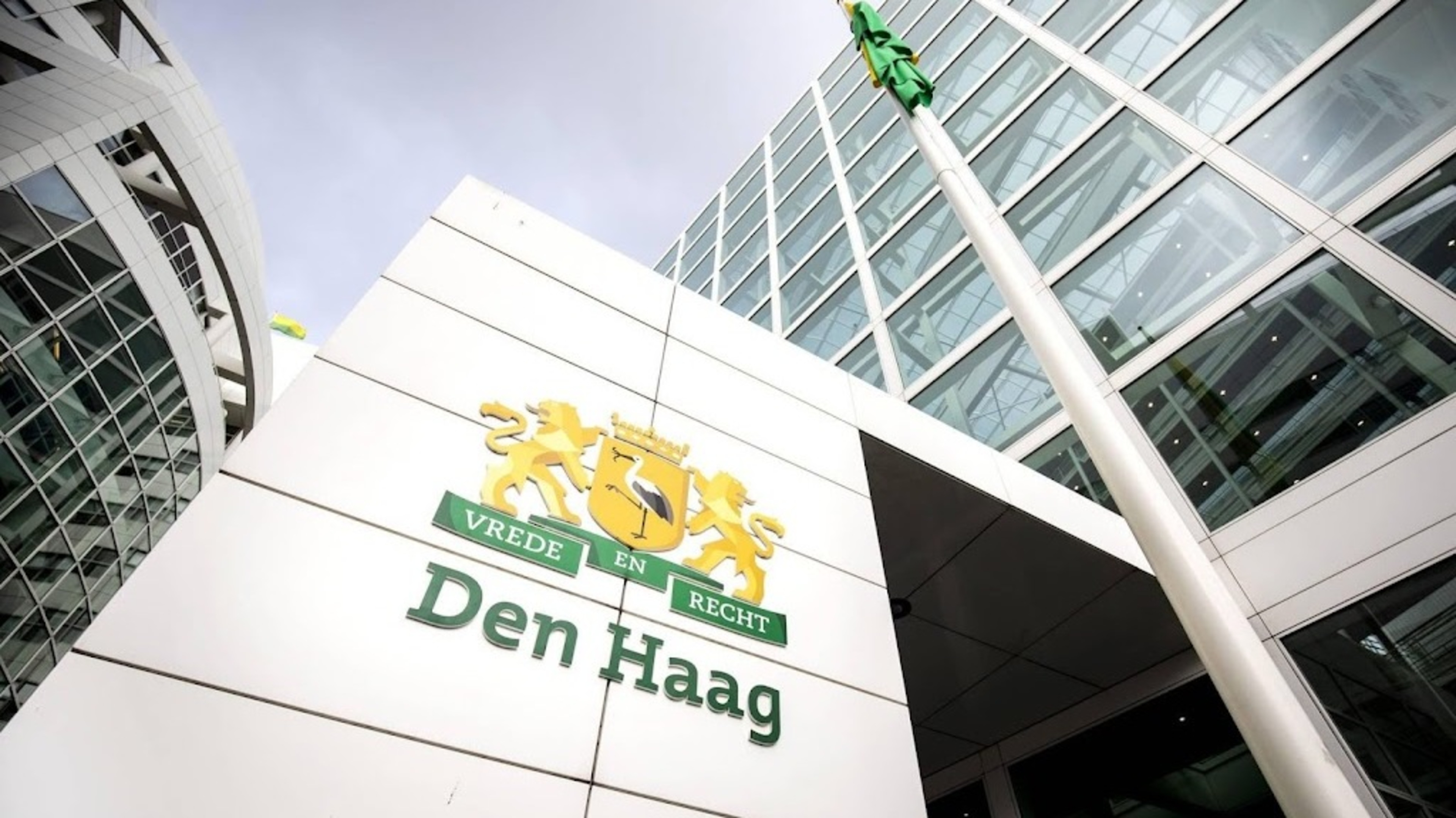 The Hague City Hall evacuated due to suspicious situation