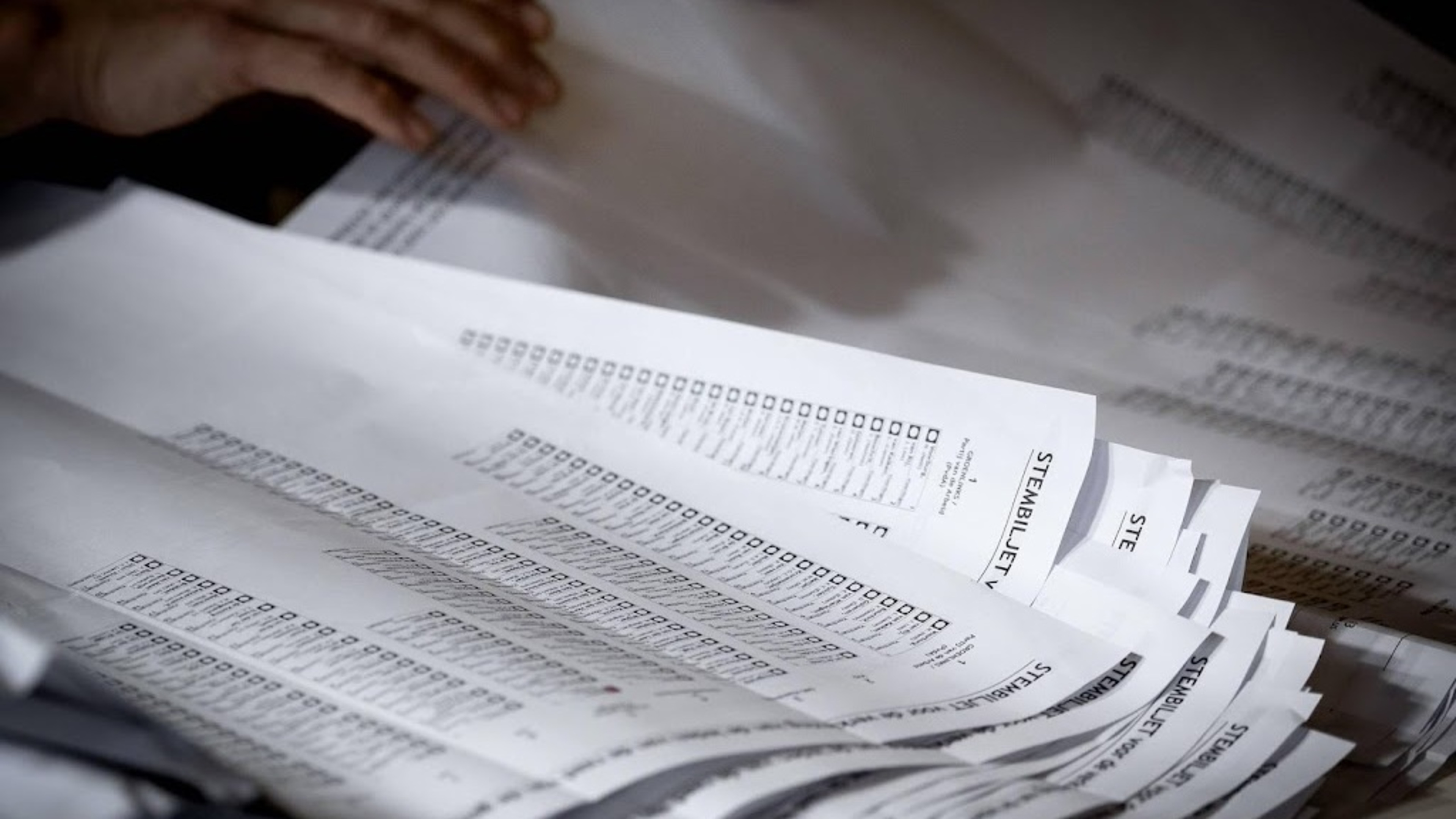 Cabinet decides to introduce smaller ballot papers from 2029