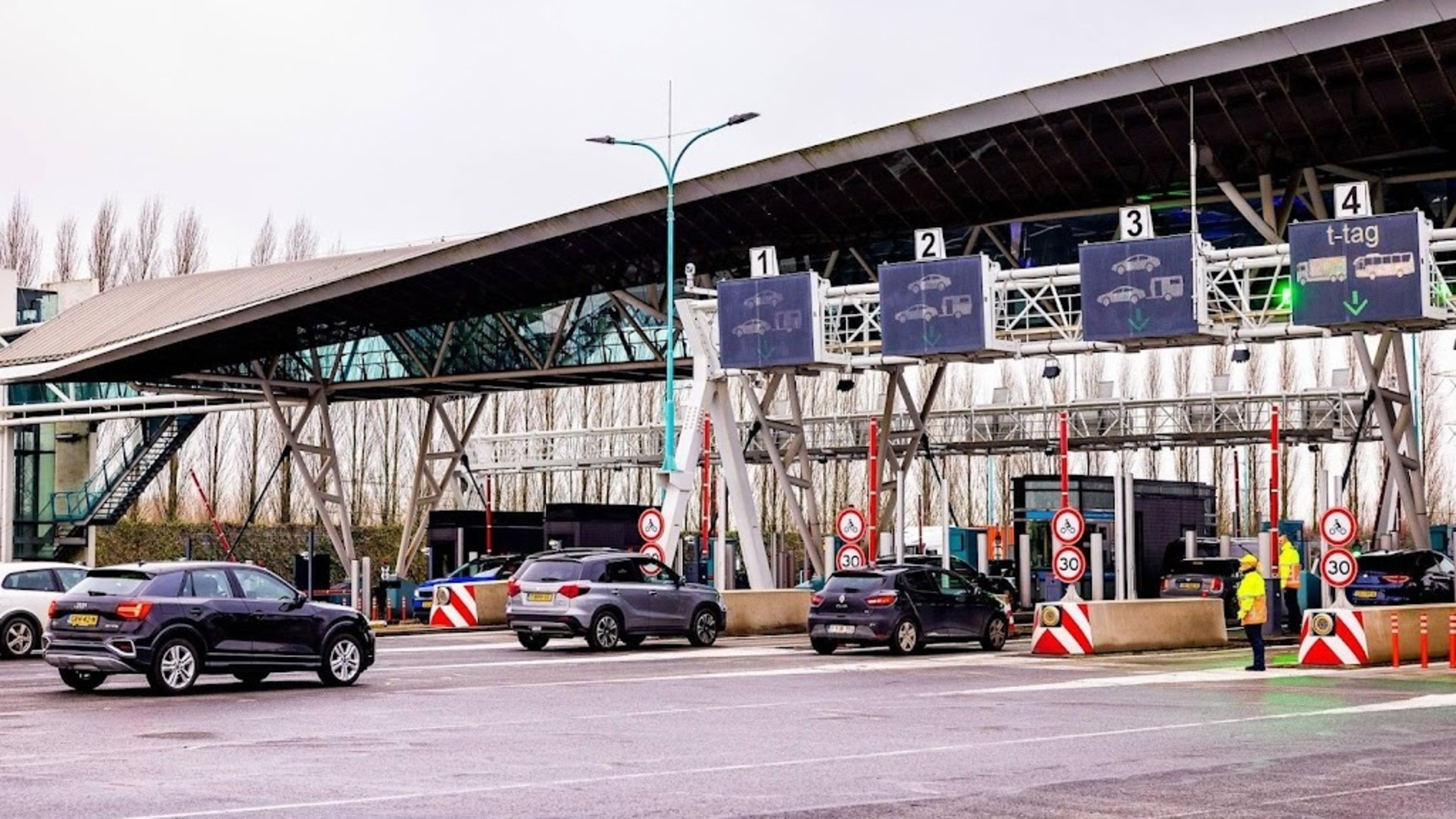 Alternating traffic through Westerschelde Tunnel during 2027 works