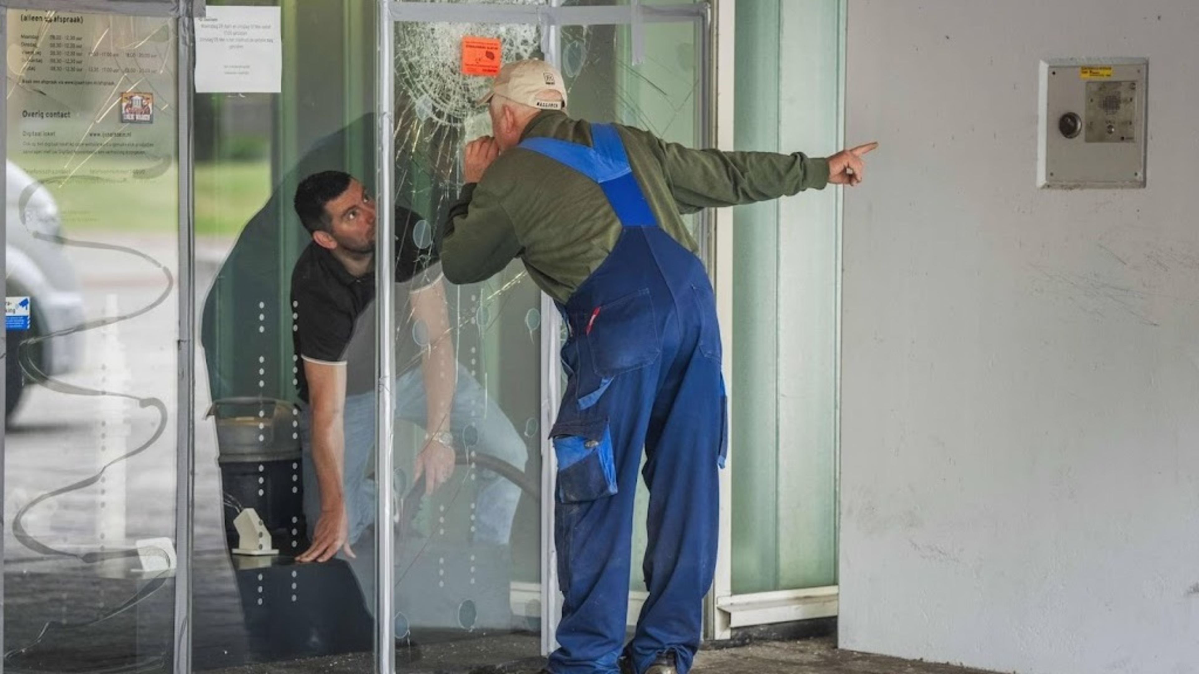 Mayor: Brutal night in IJsselstein caused by 'scum'