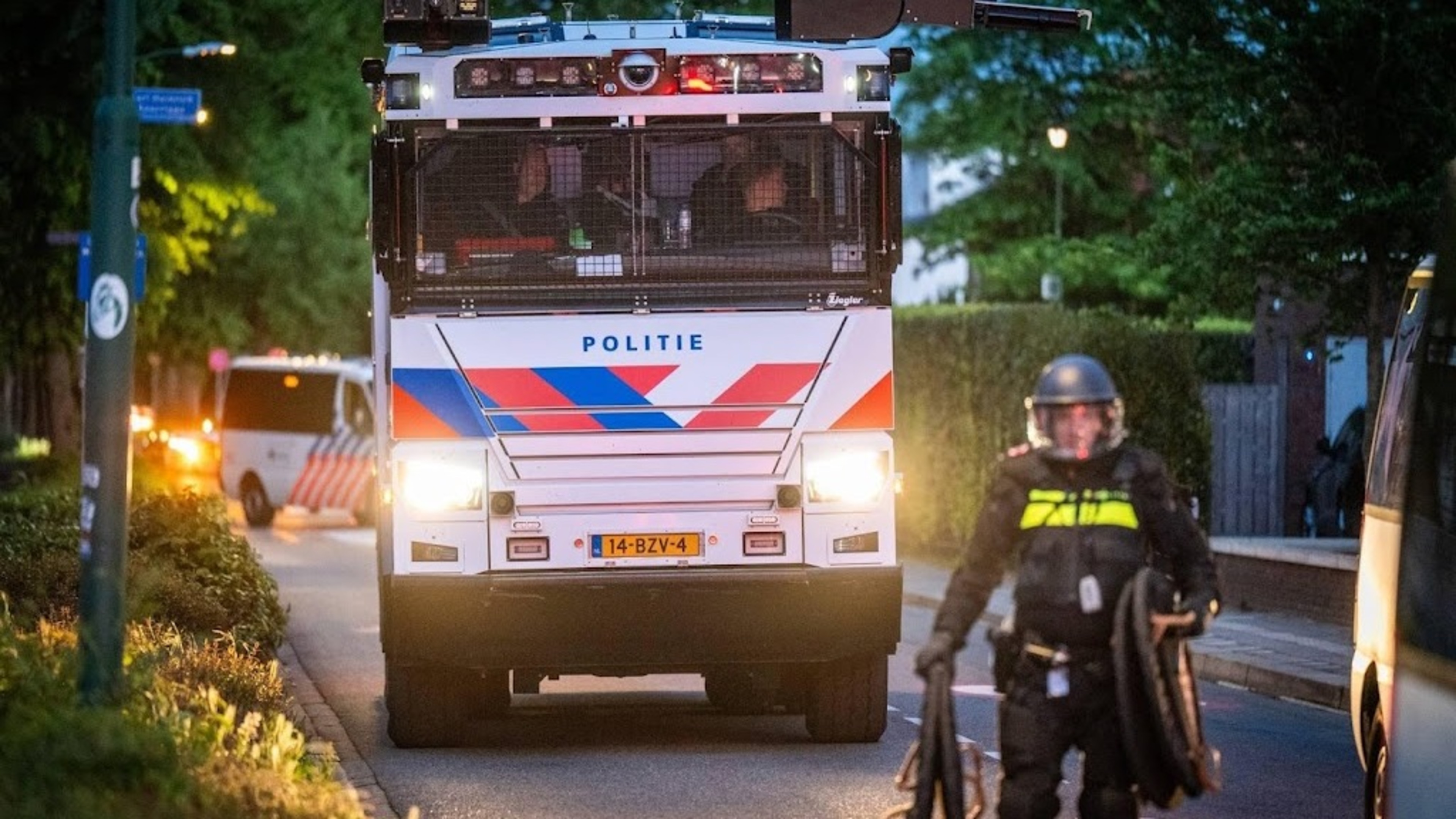Arrests in Loosdrecht including for fireworks possession