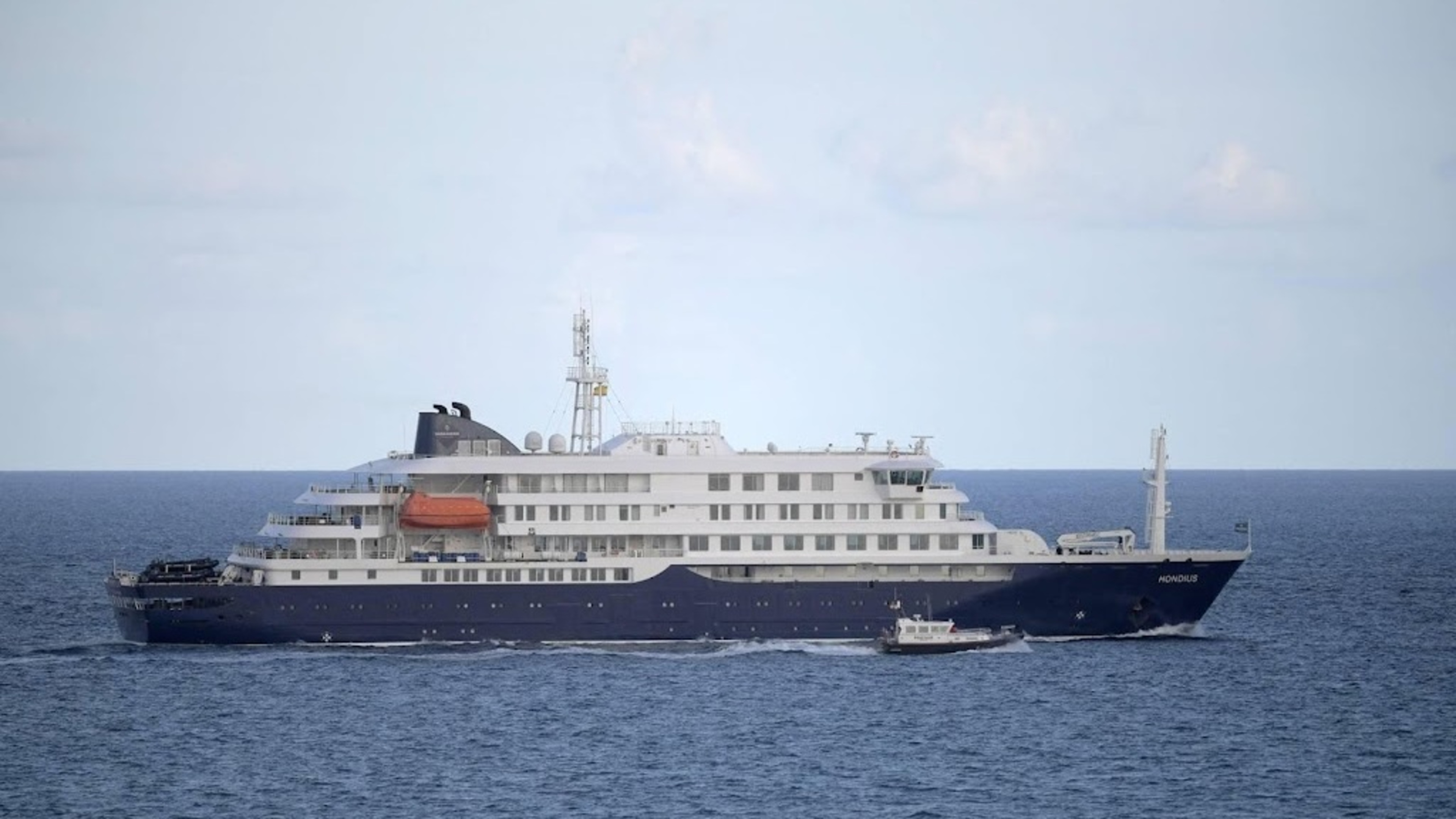 Part of those on board Hondius go into quarantine in Port of Rotterdam