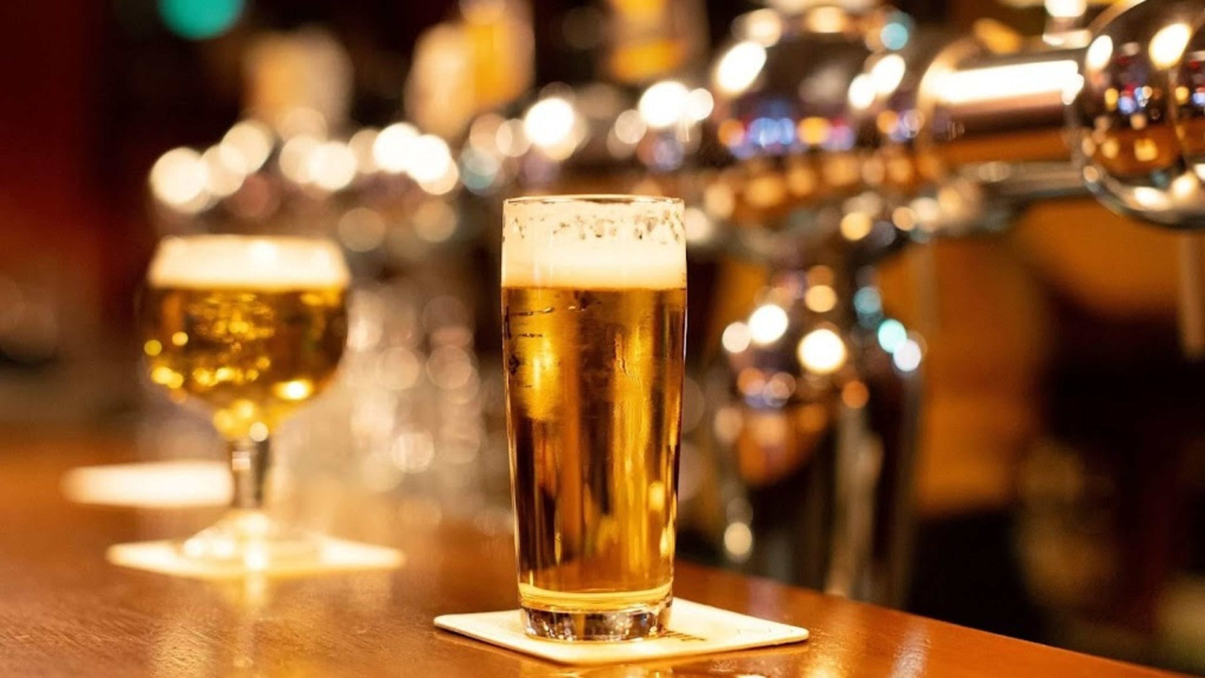 PvdA politician Heinhuis: the brown cafe is officially intangible heritage