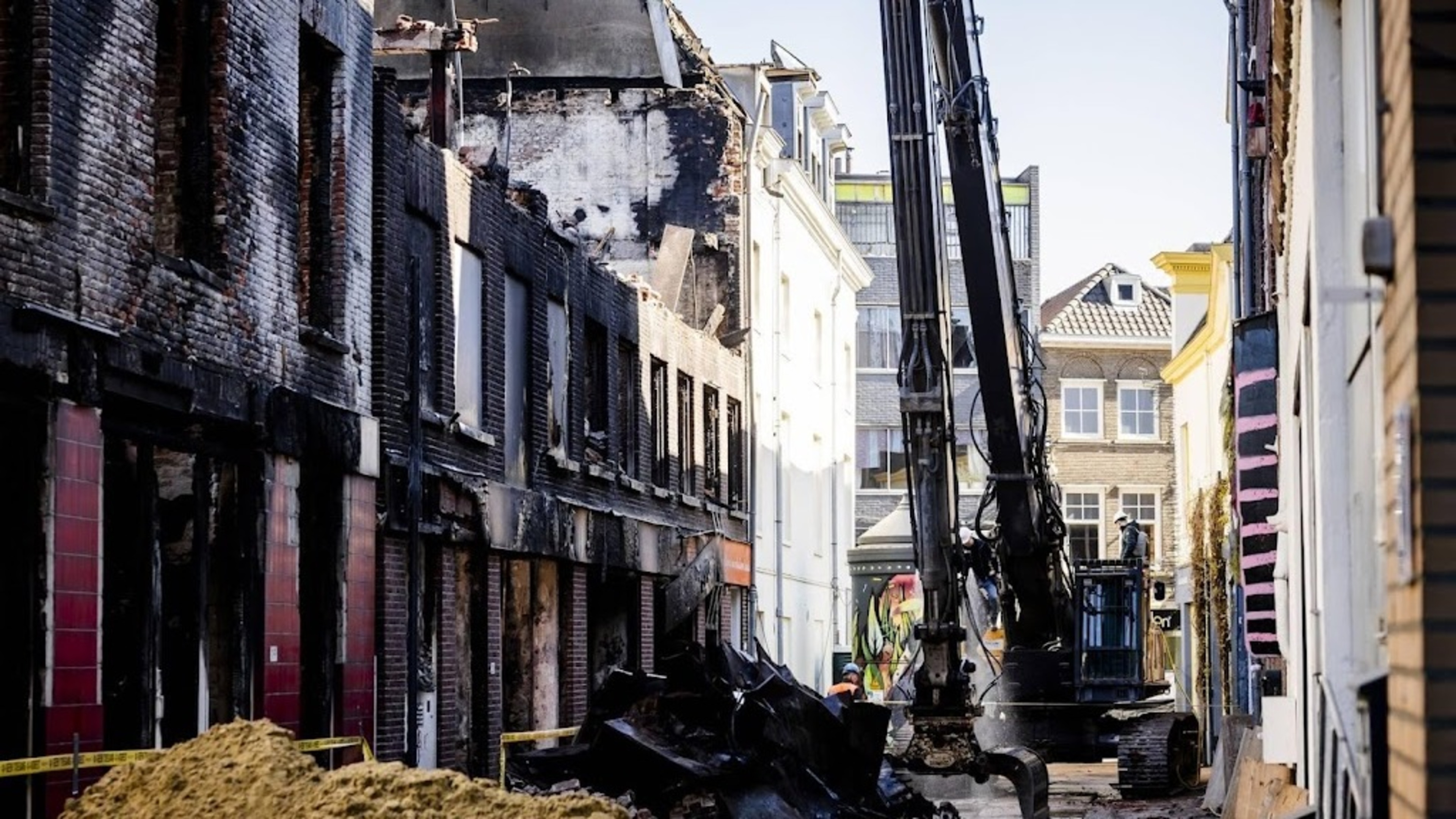 Monumental vaults in Arnhem 'illegally' demolished after fire