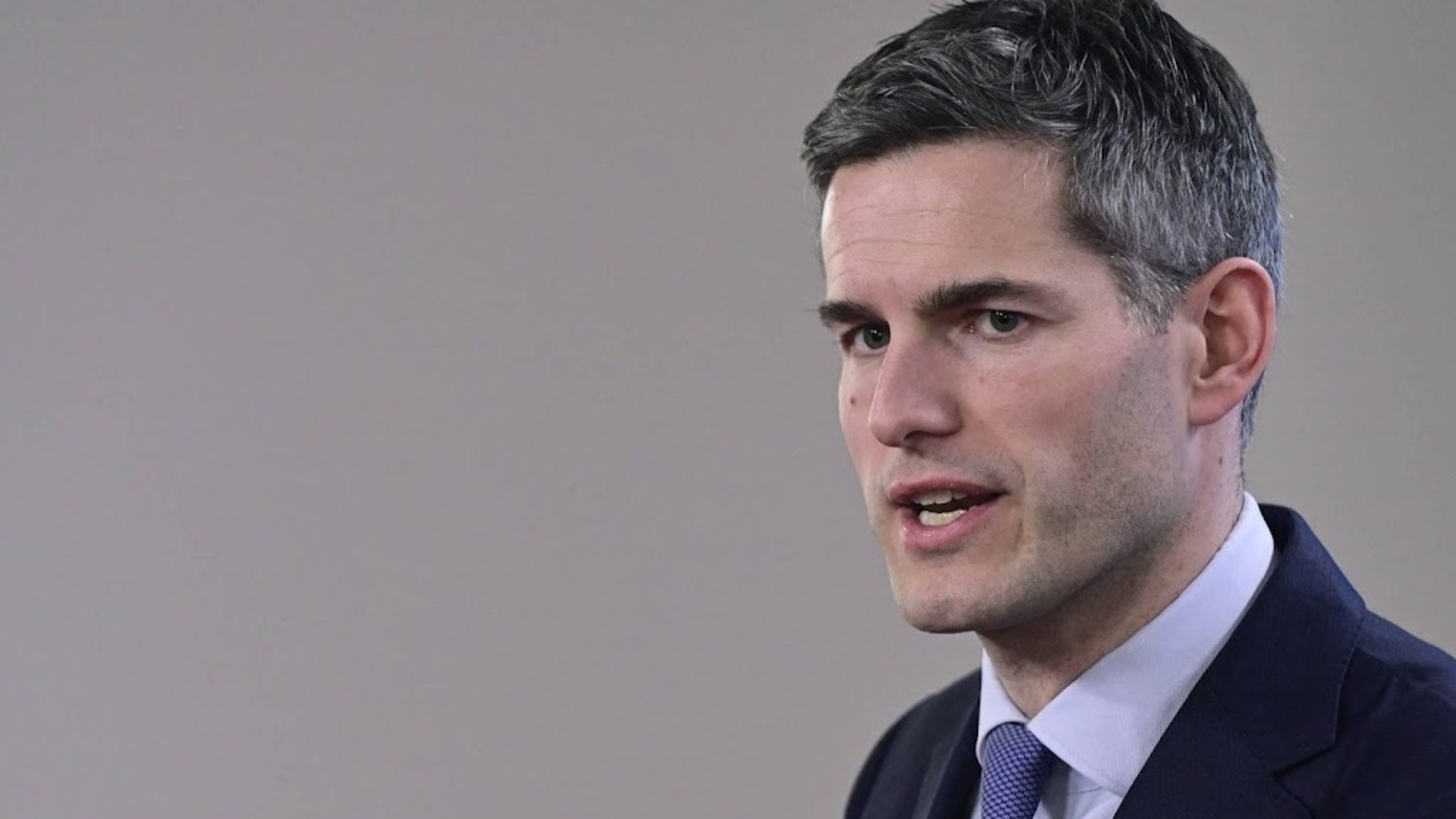 Berendsen enlists military for repatriations near Iran