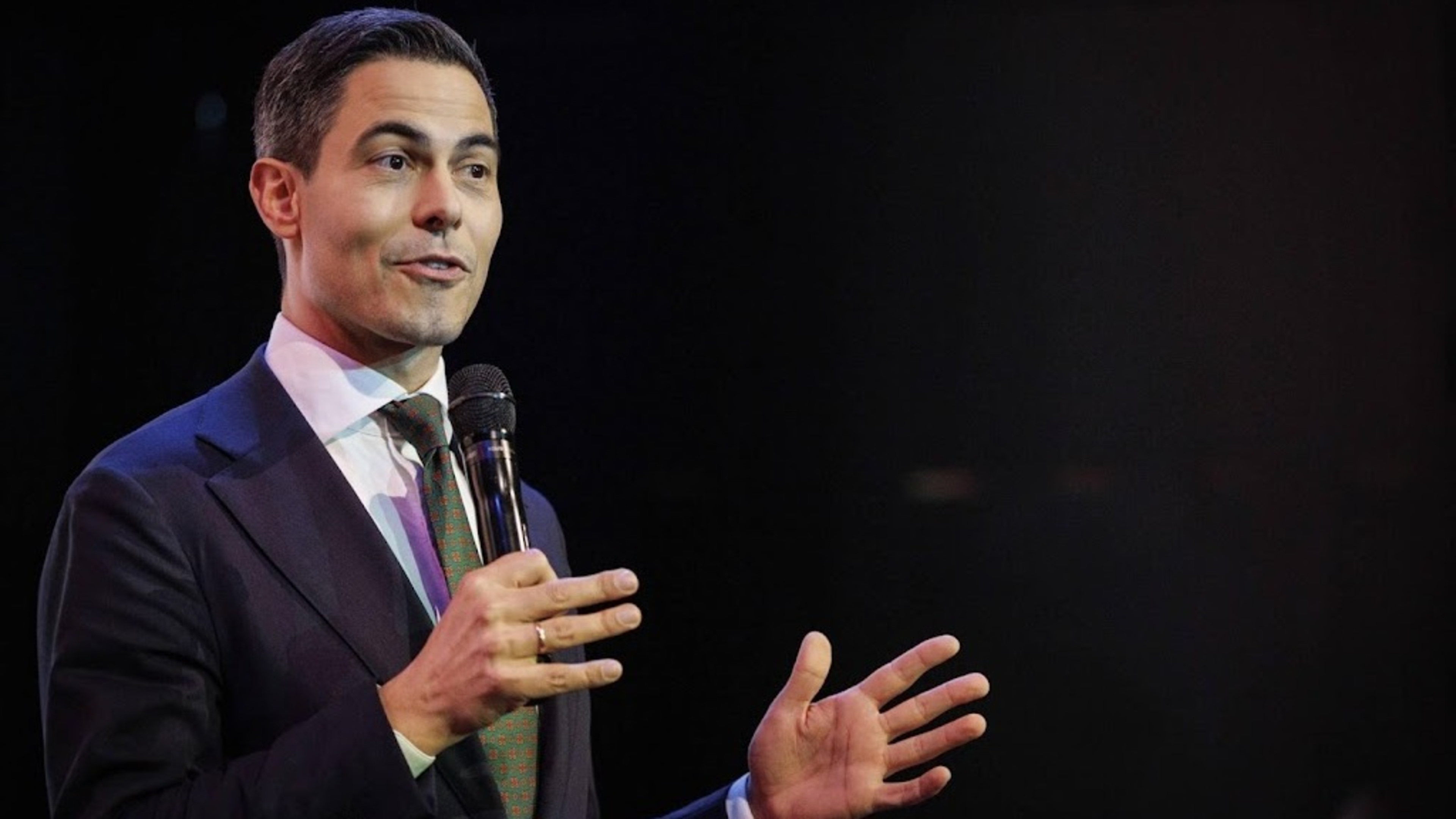 Jetten congratulates local parties, remains hopeful for D66