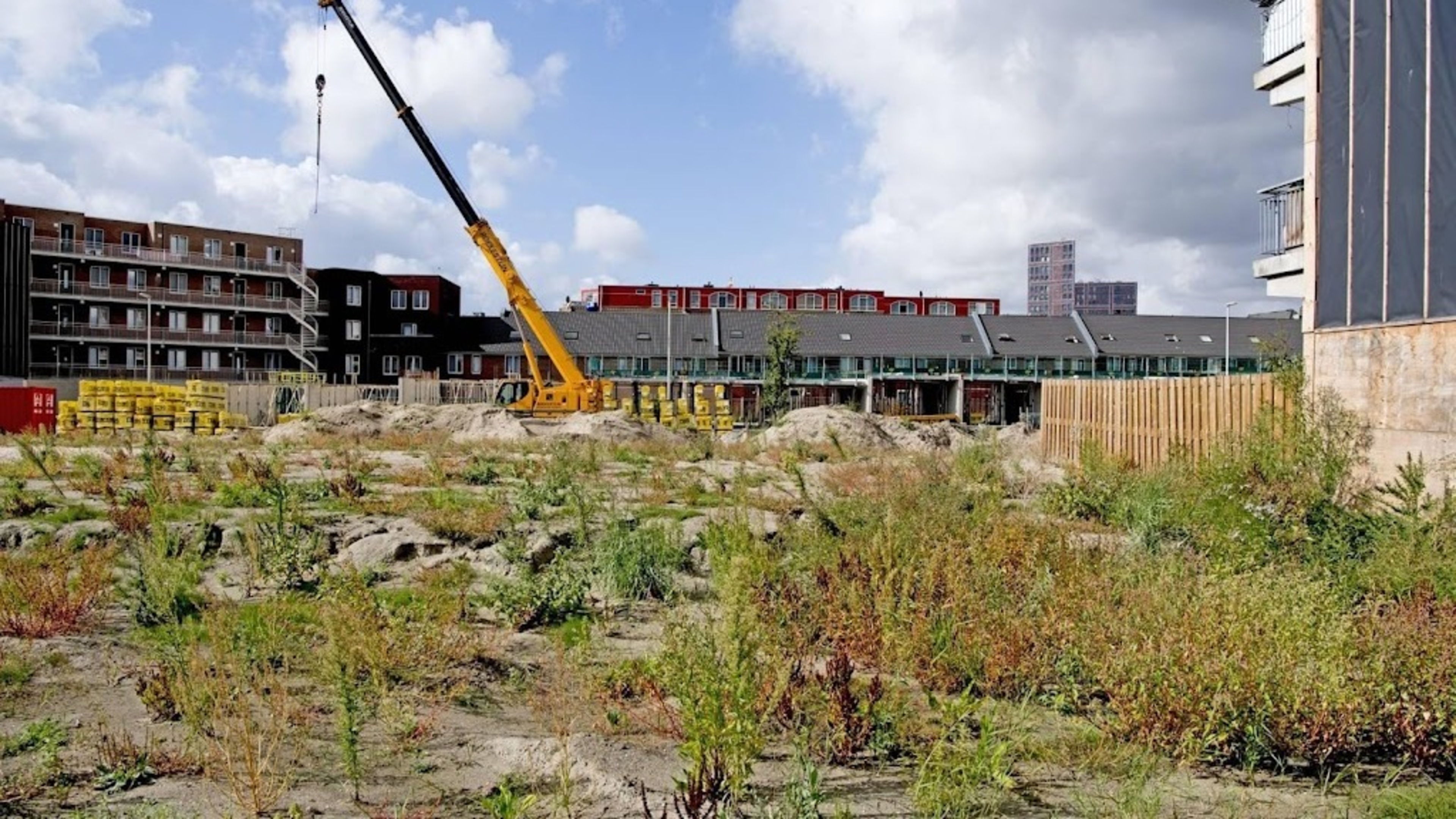 South Holland approves plans for 285,000 homes by 2036