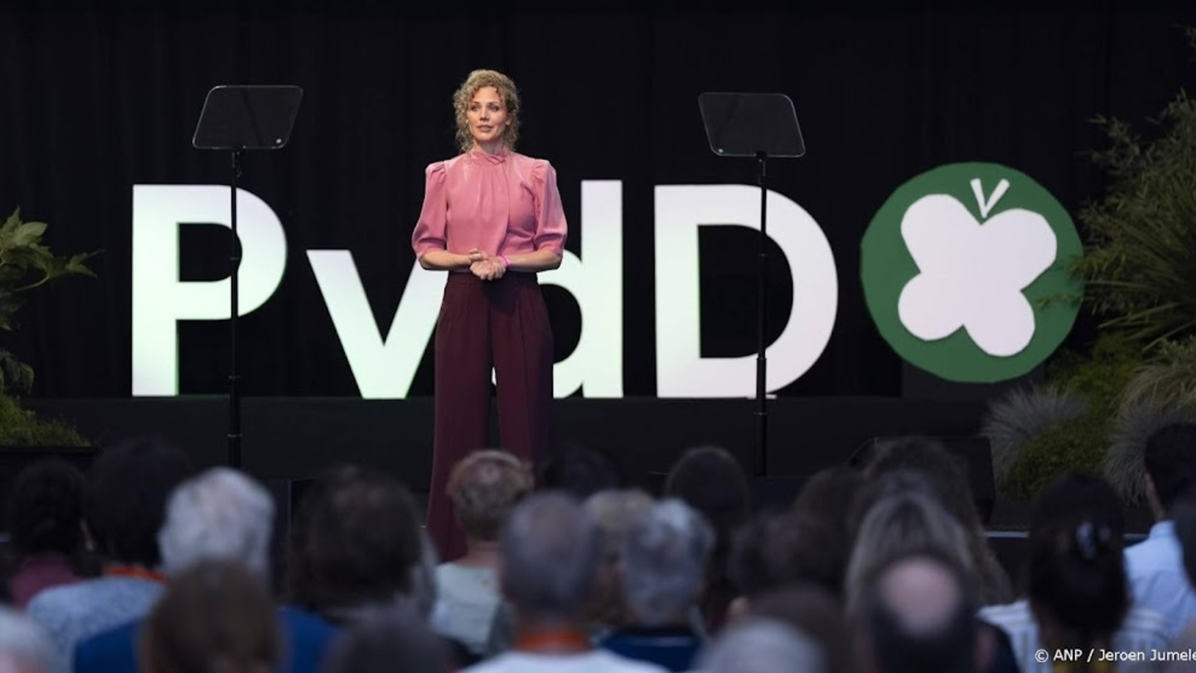 New PvdD leader Teunissen wants to stand up for animals and people