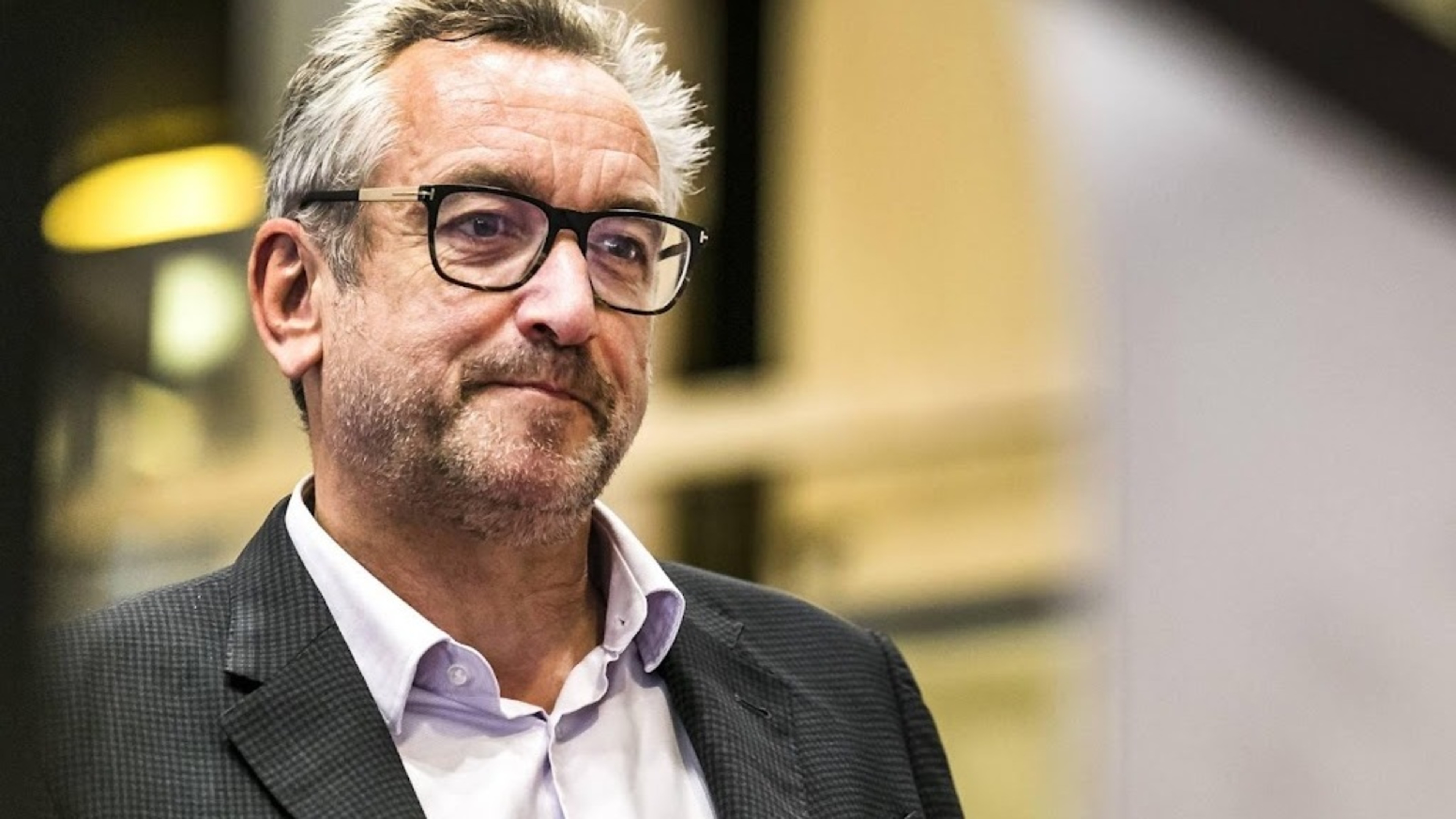 Peter Vandermeersch suspended after using fabricated AI quotes