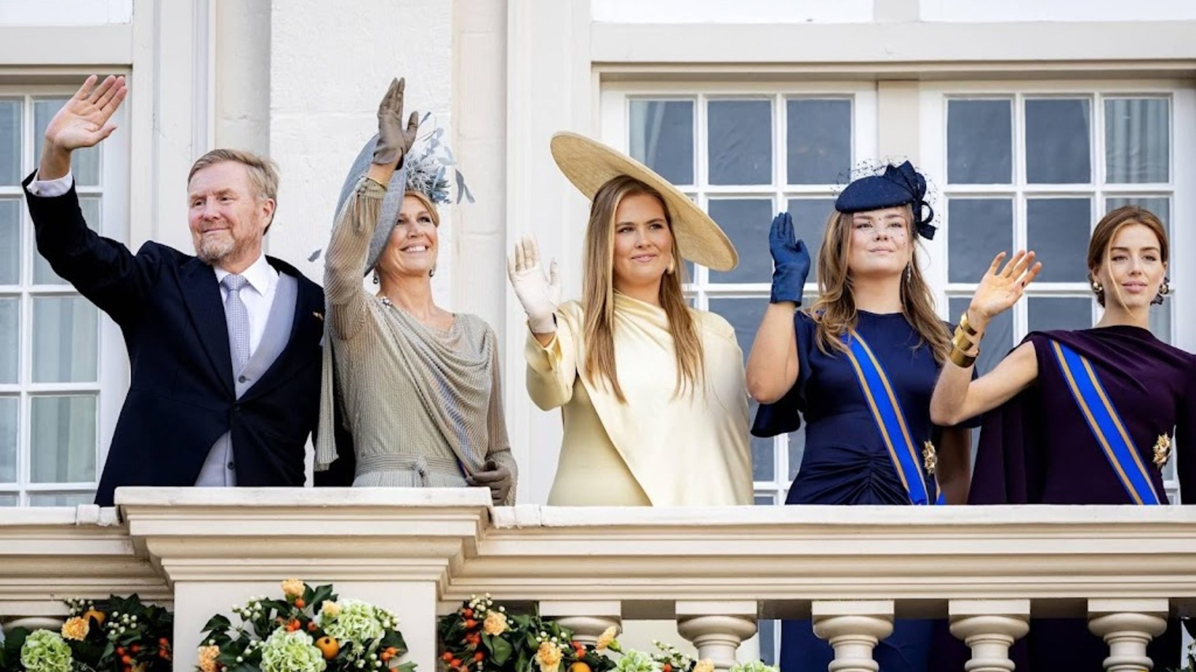 Royal family ready for King's Day in Dokkum, shares photo