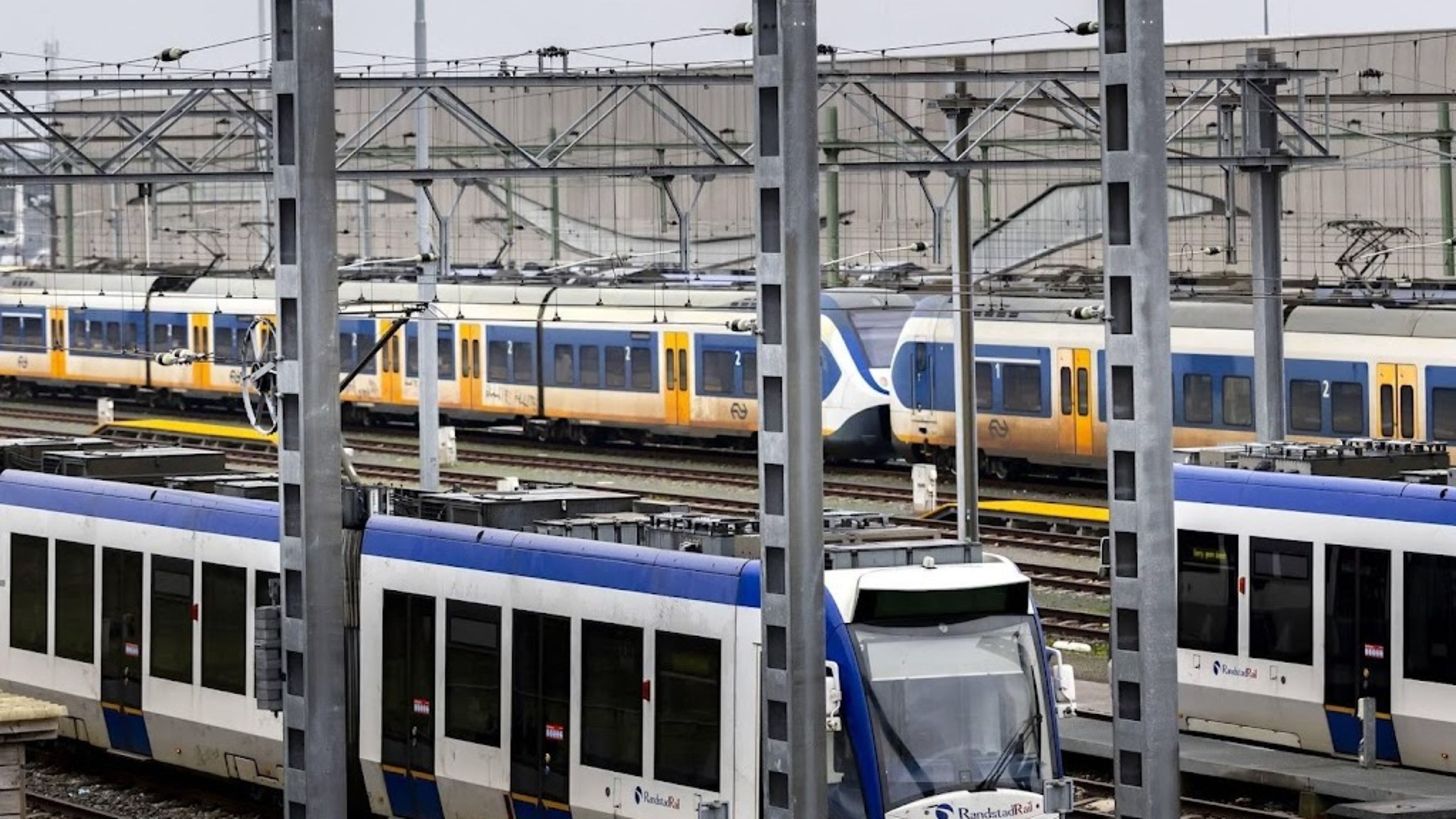 Train traffic at The Hague Central halted due to protesters on tracks