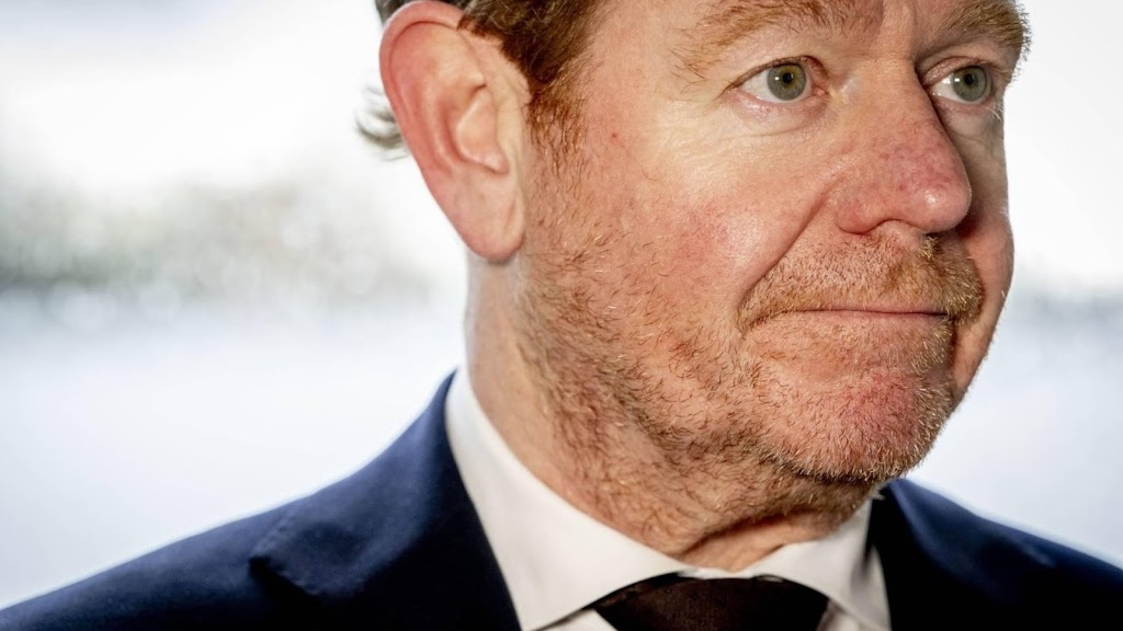 Van Weel: Link between school and synagogue attackers not ruled out