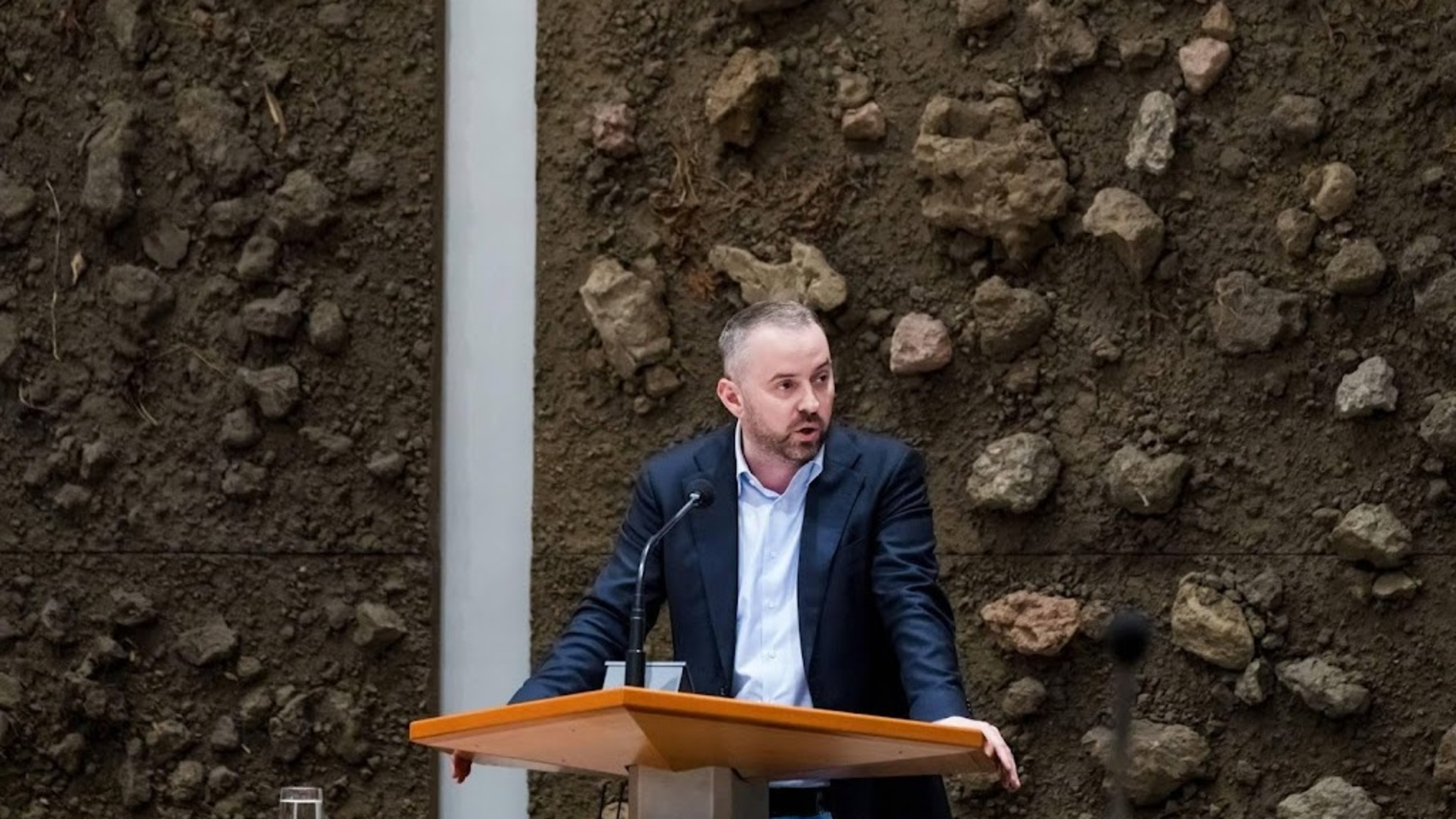 Impatient Parliament wants to lower household energy bills