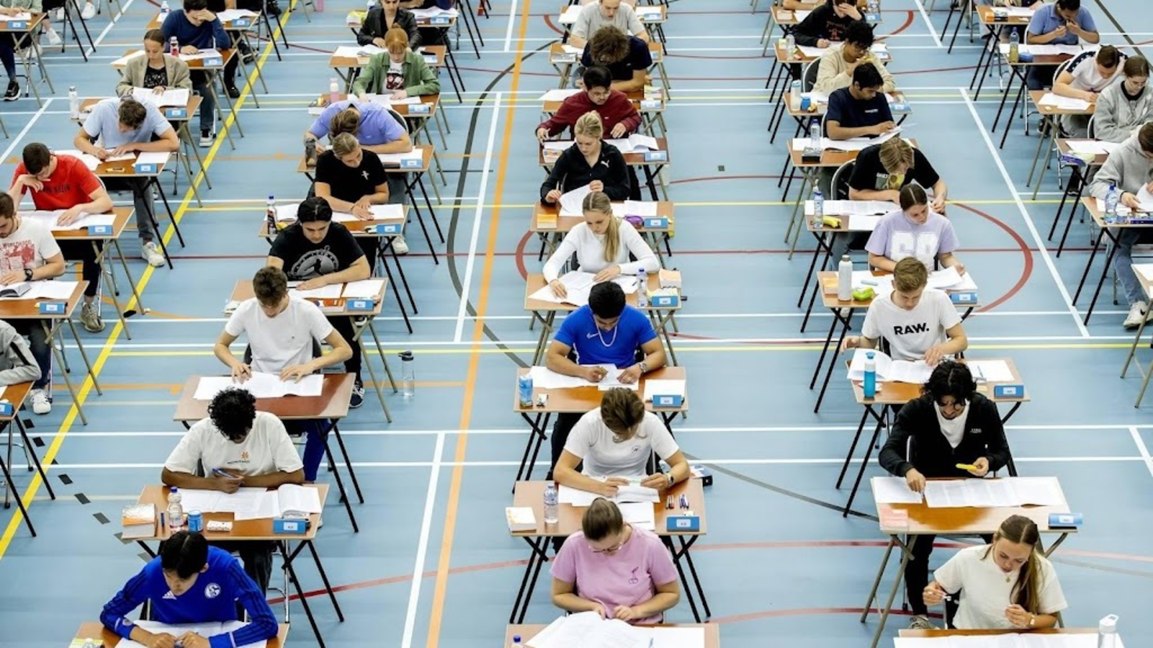 LAKS calls for new exam system after wave of complaints: petition to abolish 5.5 rule goes to Parliament