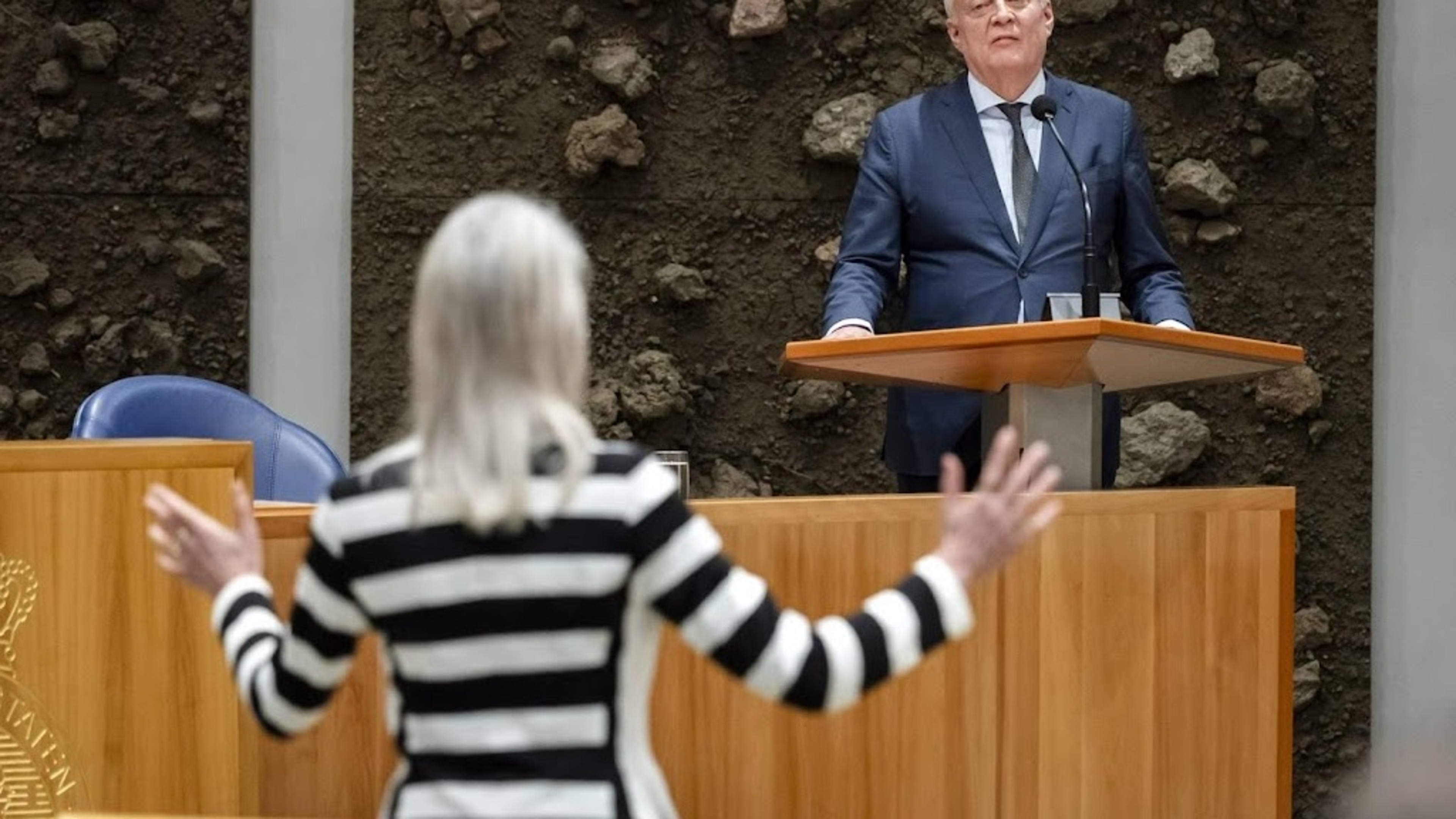 Parties attack FVD over friendly stance toward Iran and Russia