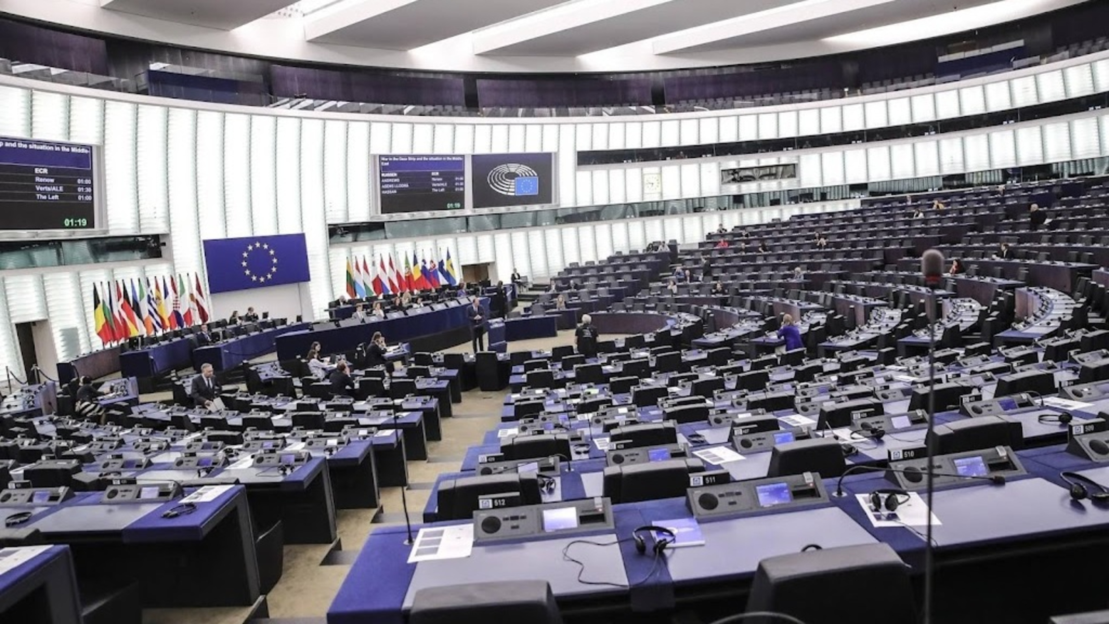MEPs call for tougher penalties for antisemitism