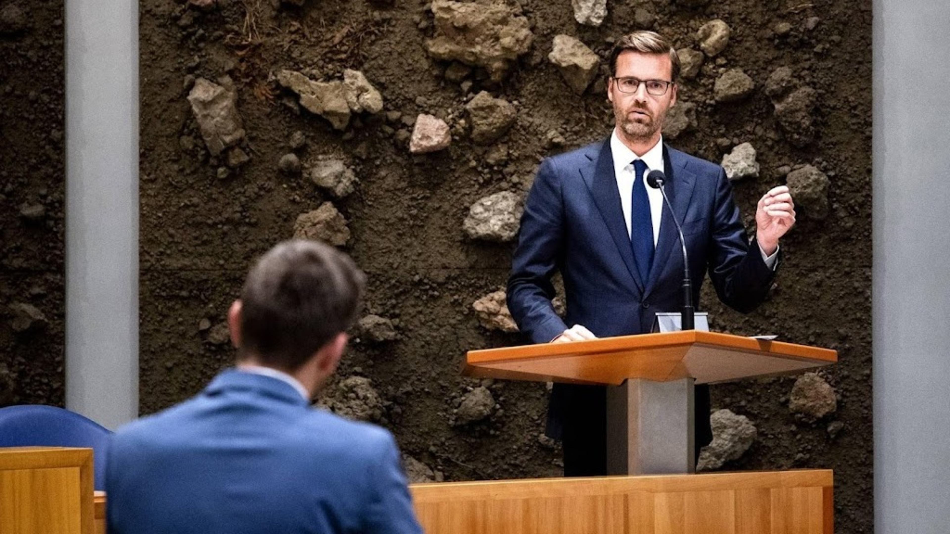 Sjoerdsma allocates extra 6 million for aid to the Middle East