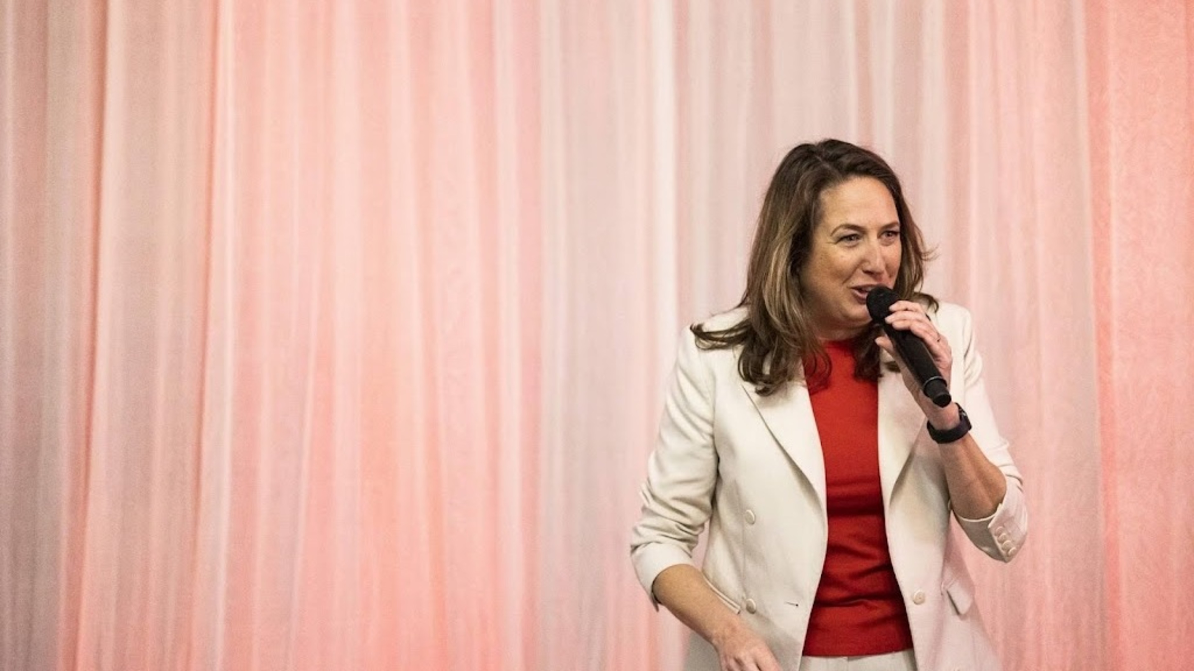 Kamerkandidaten GroenLinks-PvdA in Monnickendam in gesprek over gelijke kansen