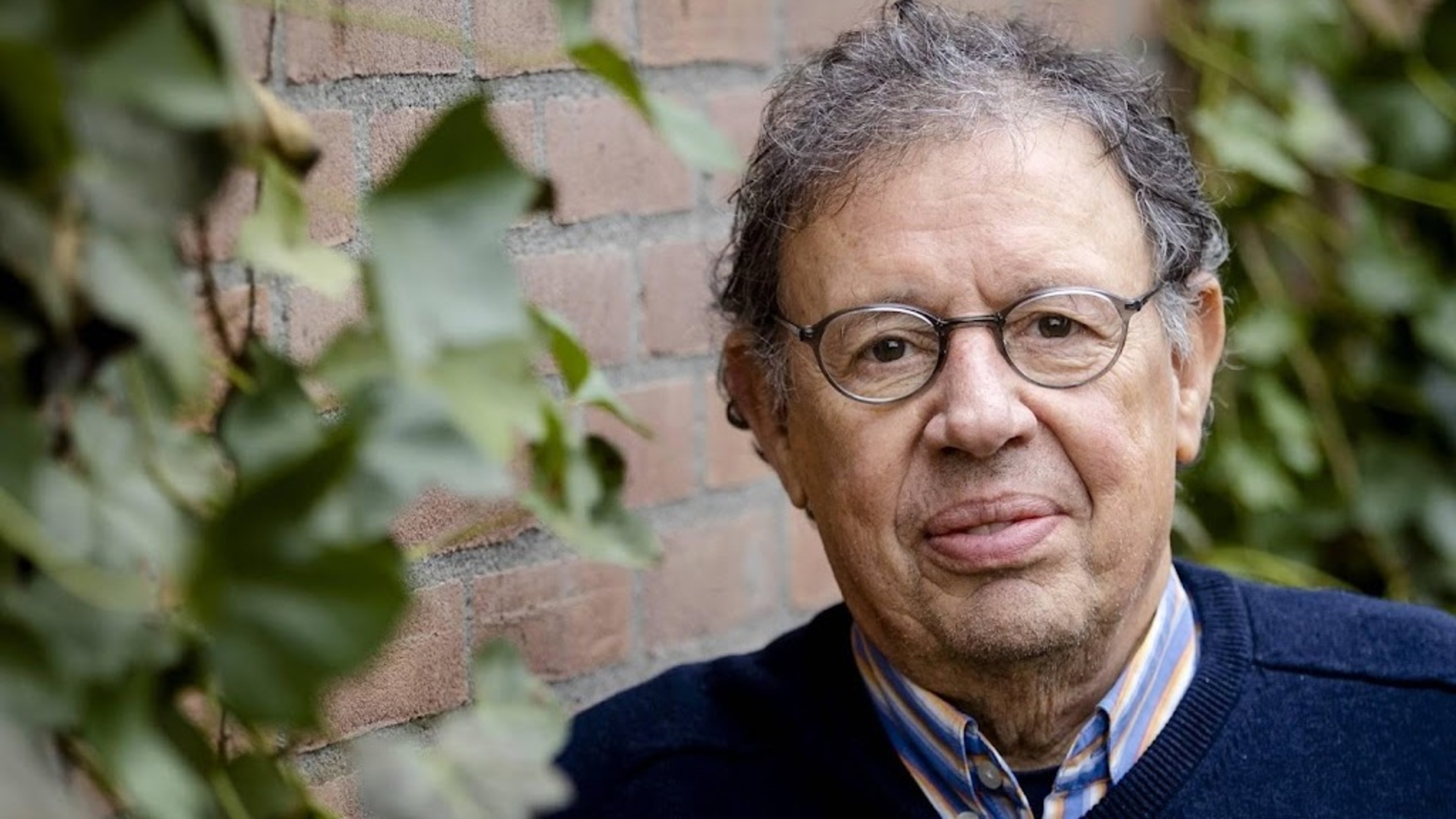 Aid worker Wittenberg, who helped boat refugees, dies