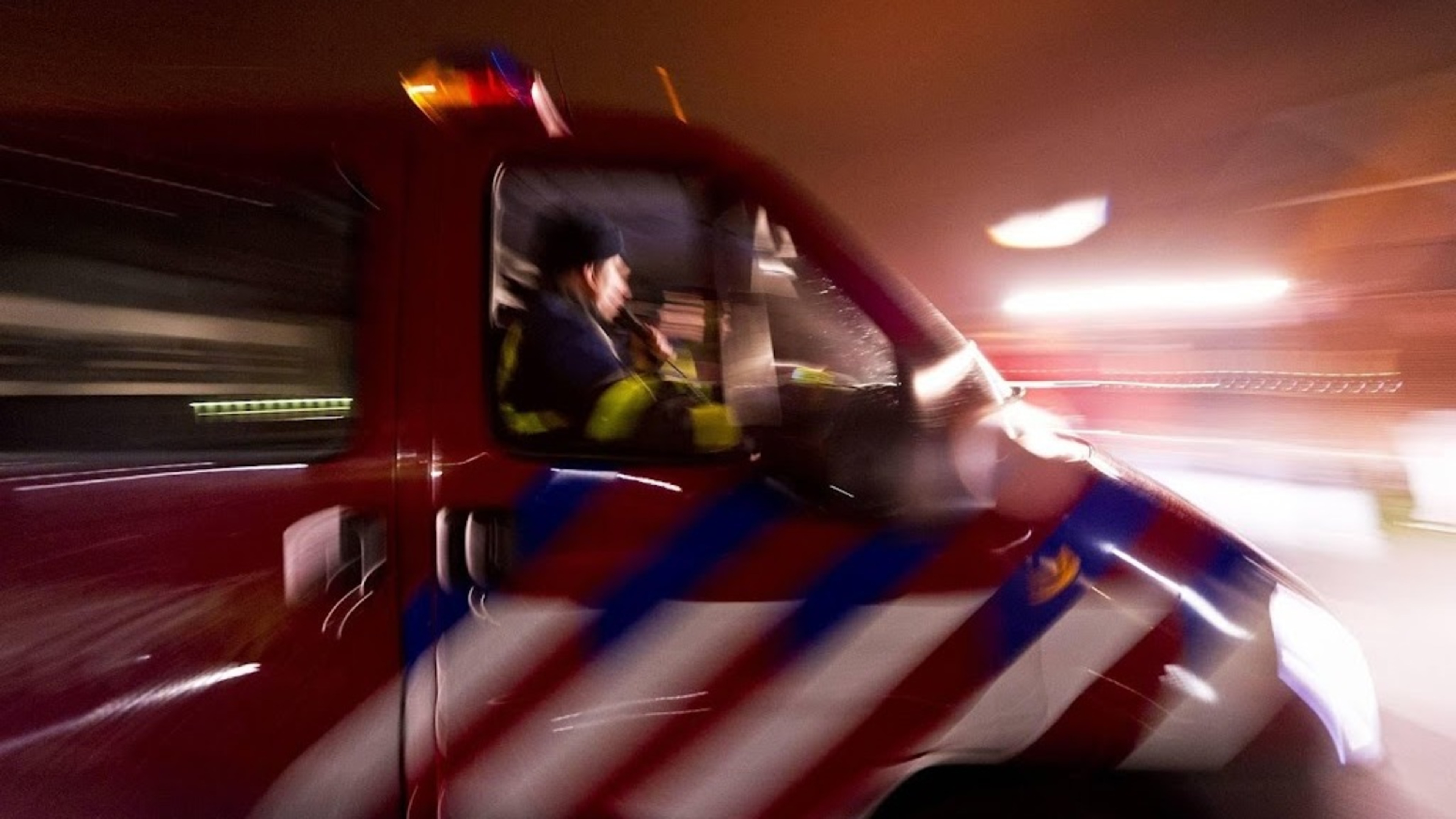 Explosion and fire at Eindhoven restaurant caused by heavy fireworks