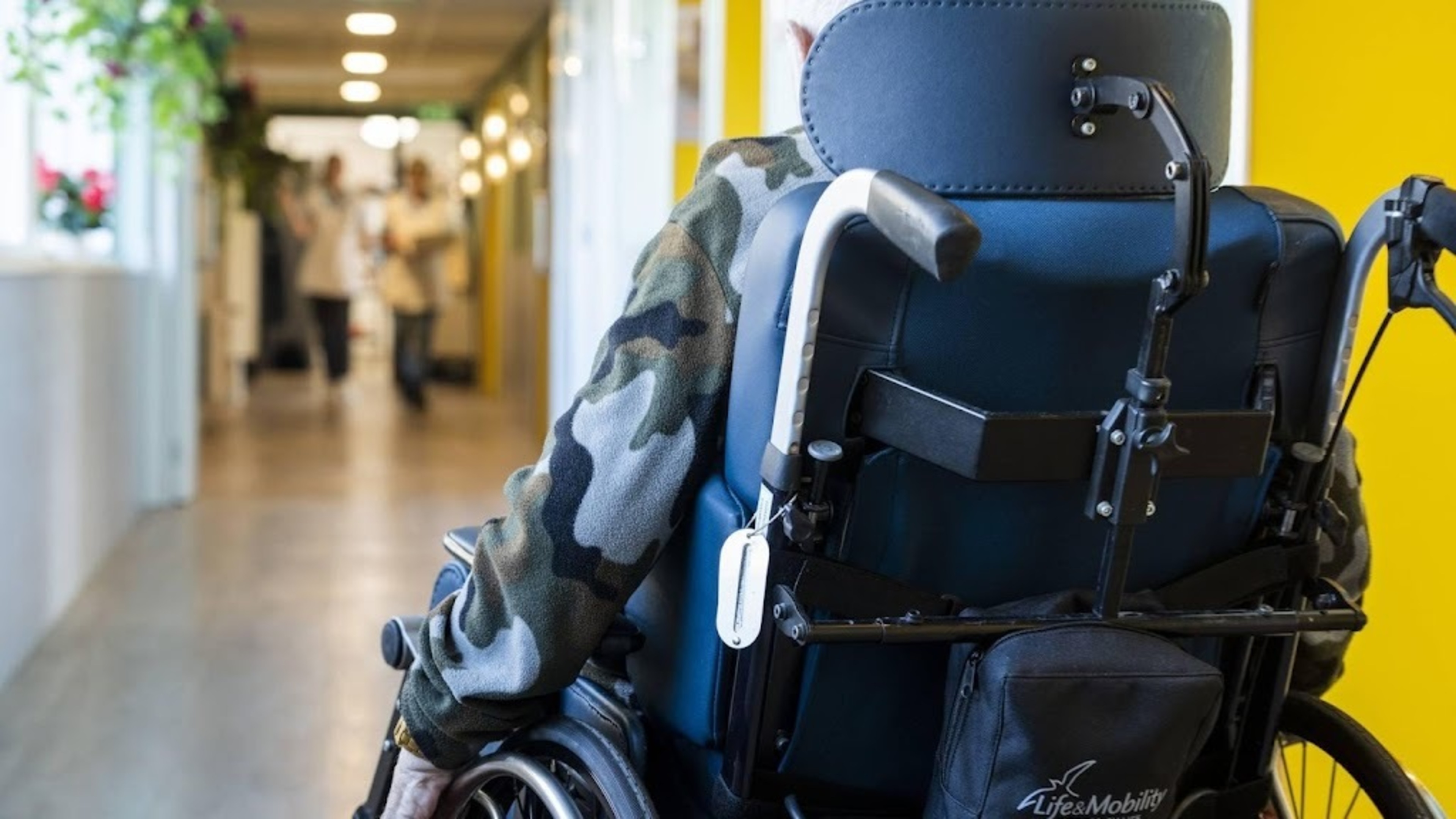 Dementia costs society tens of billions according to research