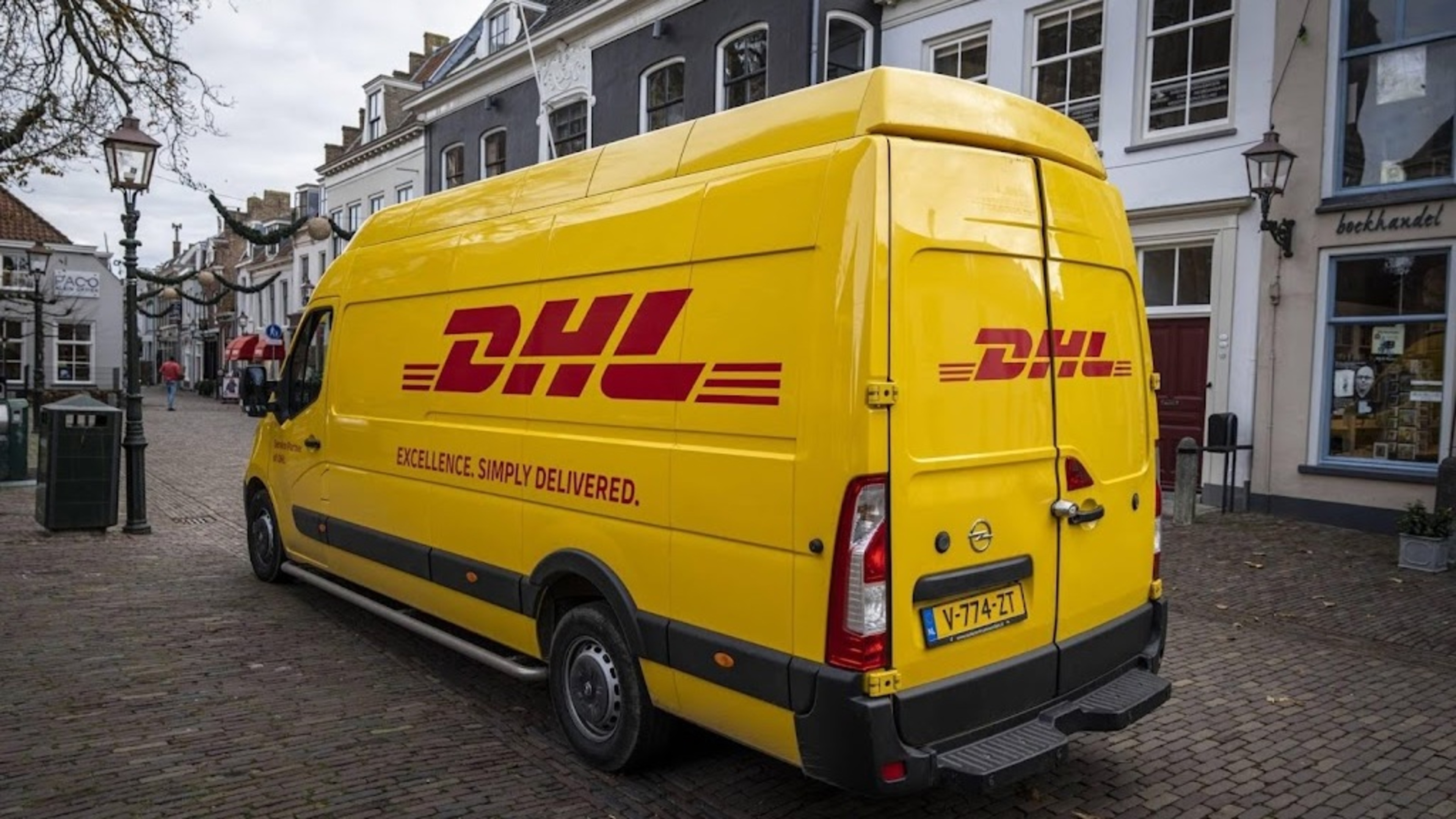 FNV and CNV: Monday strike at DHL Express