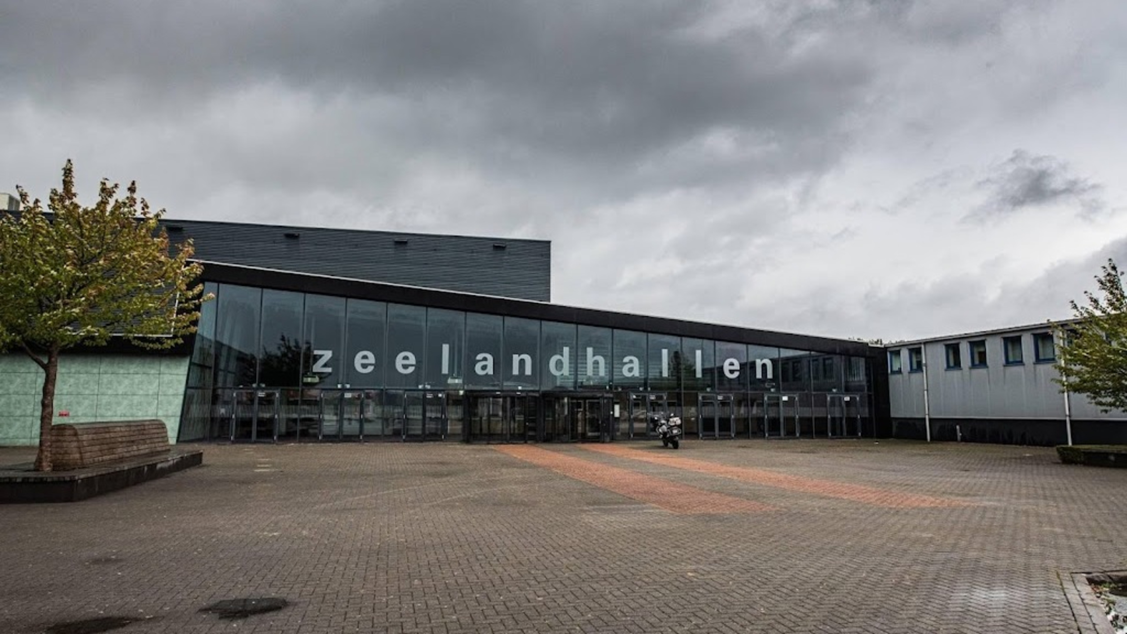 First asylum seekers to arrive at Zeelandhallen shelter in Goes on Tuesday