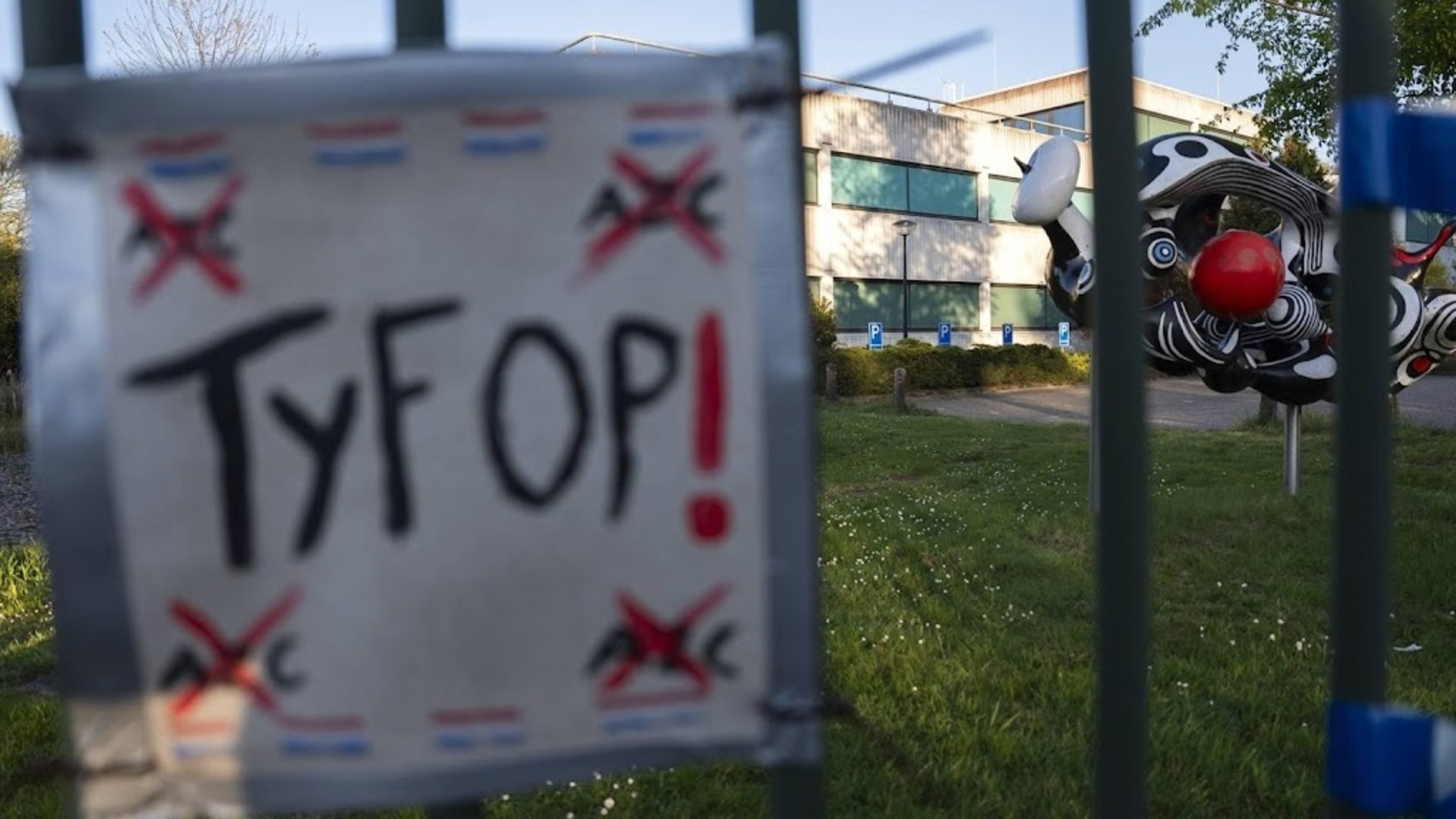 Asylum shelter outweighs local residents' interests, judge rules