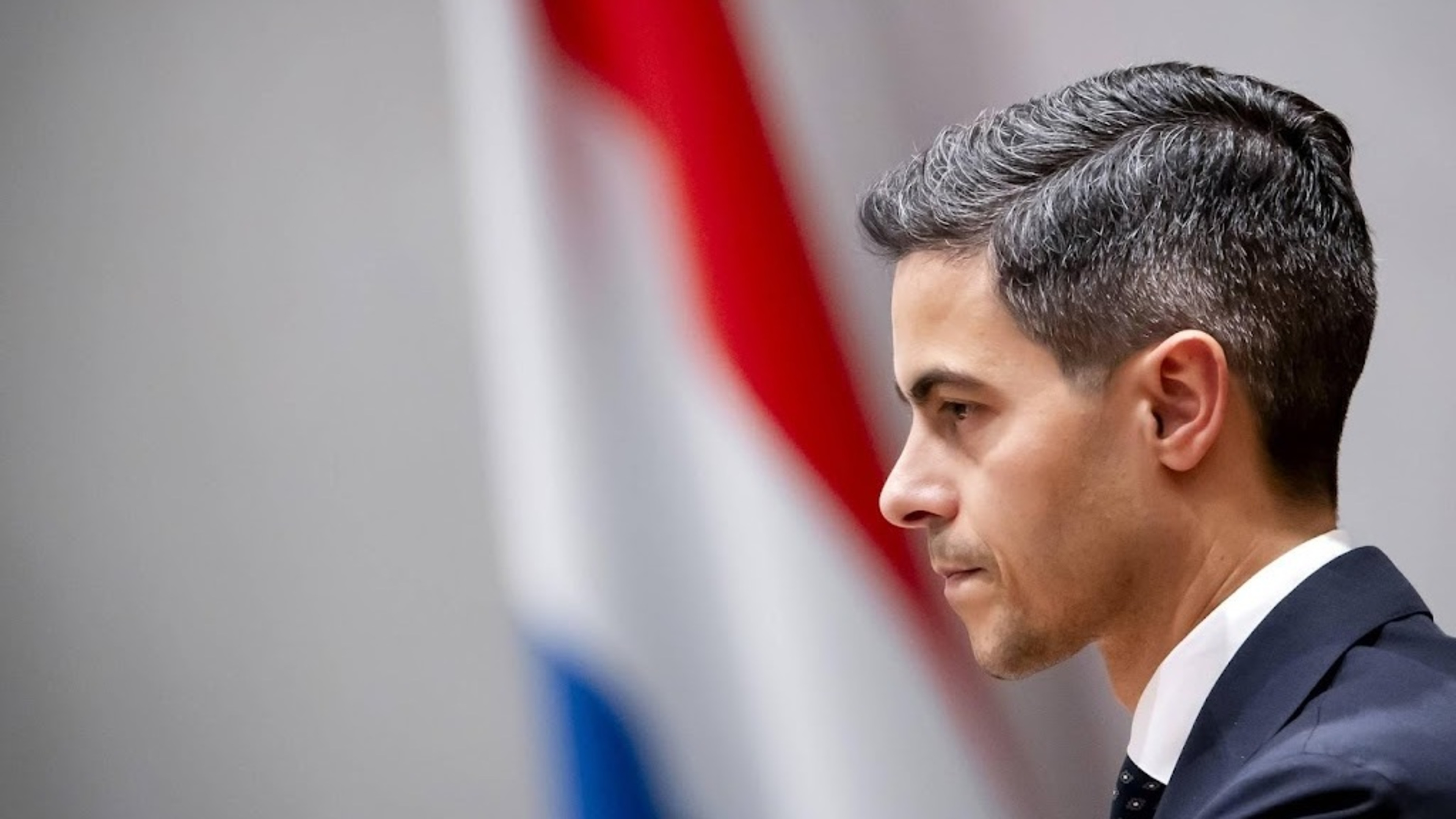 Jetten calls fire at Rotterdam synagogue terrible