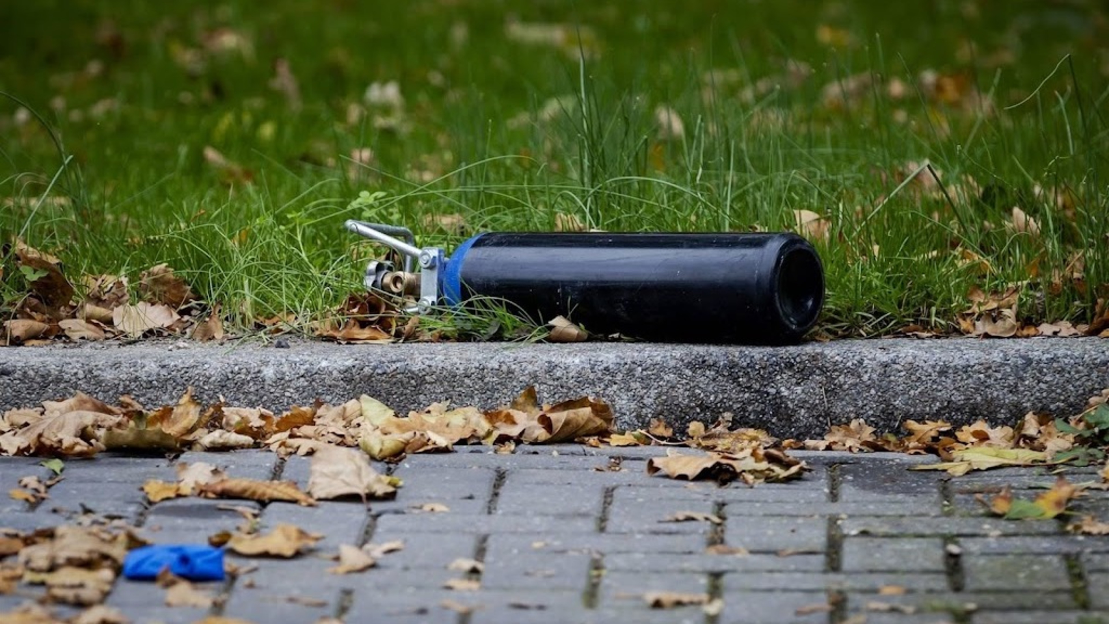 Persistent Haarlem man (25) who overslept sent to jail after three laughing gas offenses: 'Prison is just not fun, you know?'