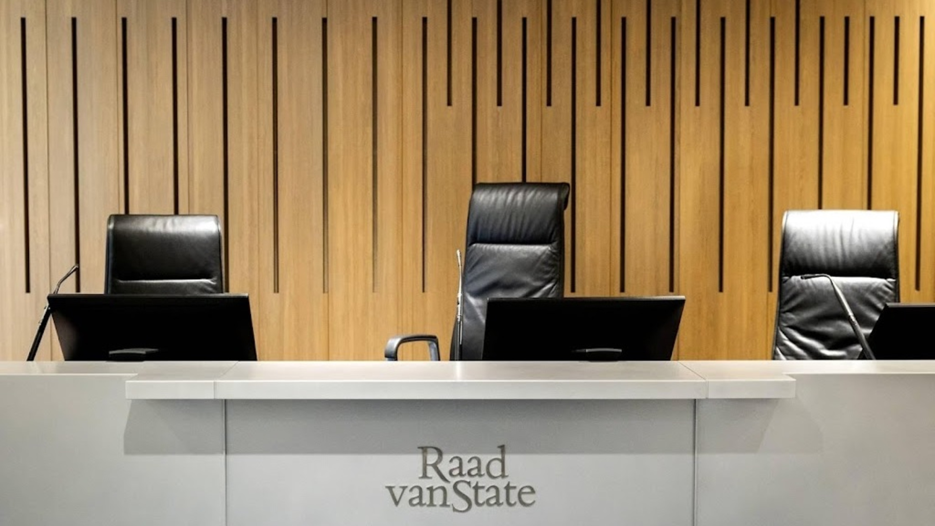 Council of State also rules: asylum waiting period could not be extended