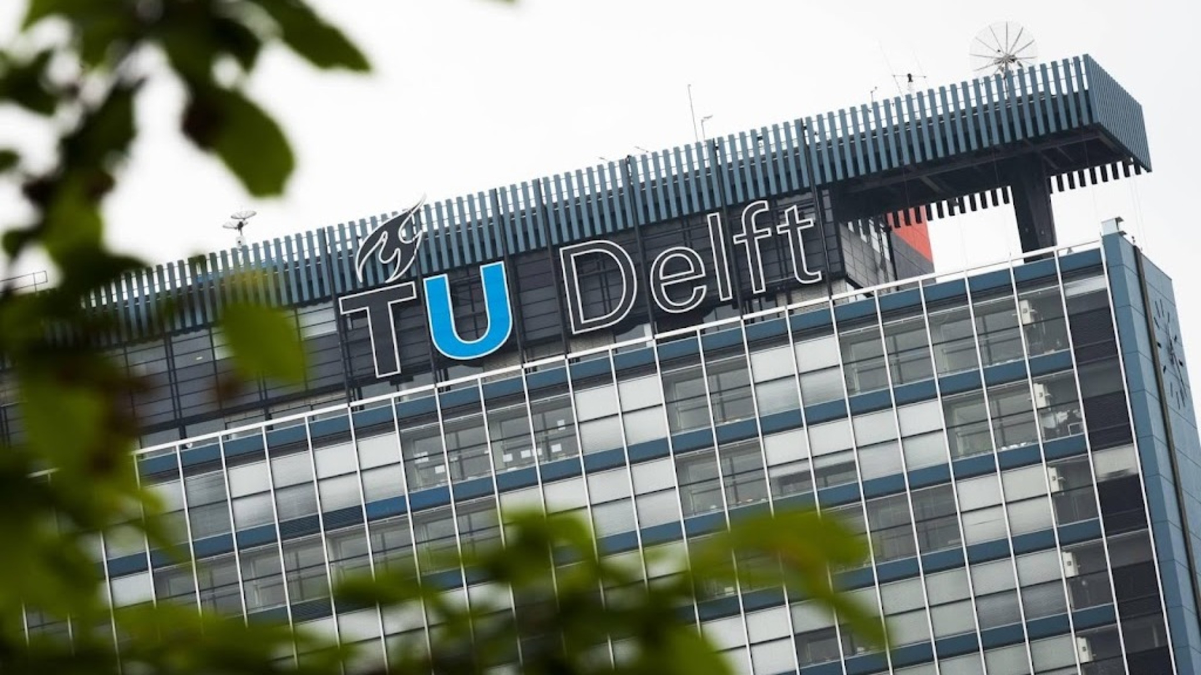 TU Delft allowed to reserve spots for women in aerospace engineering