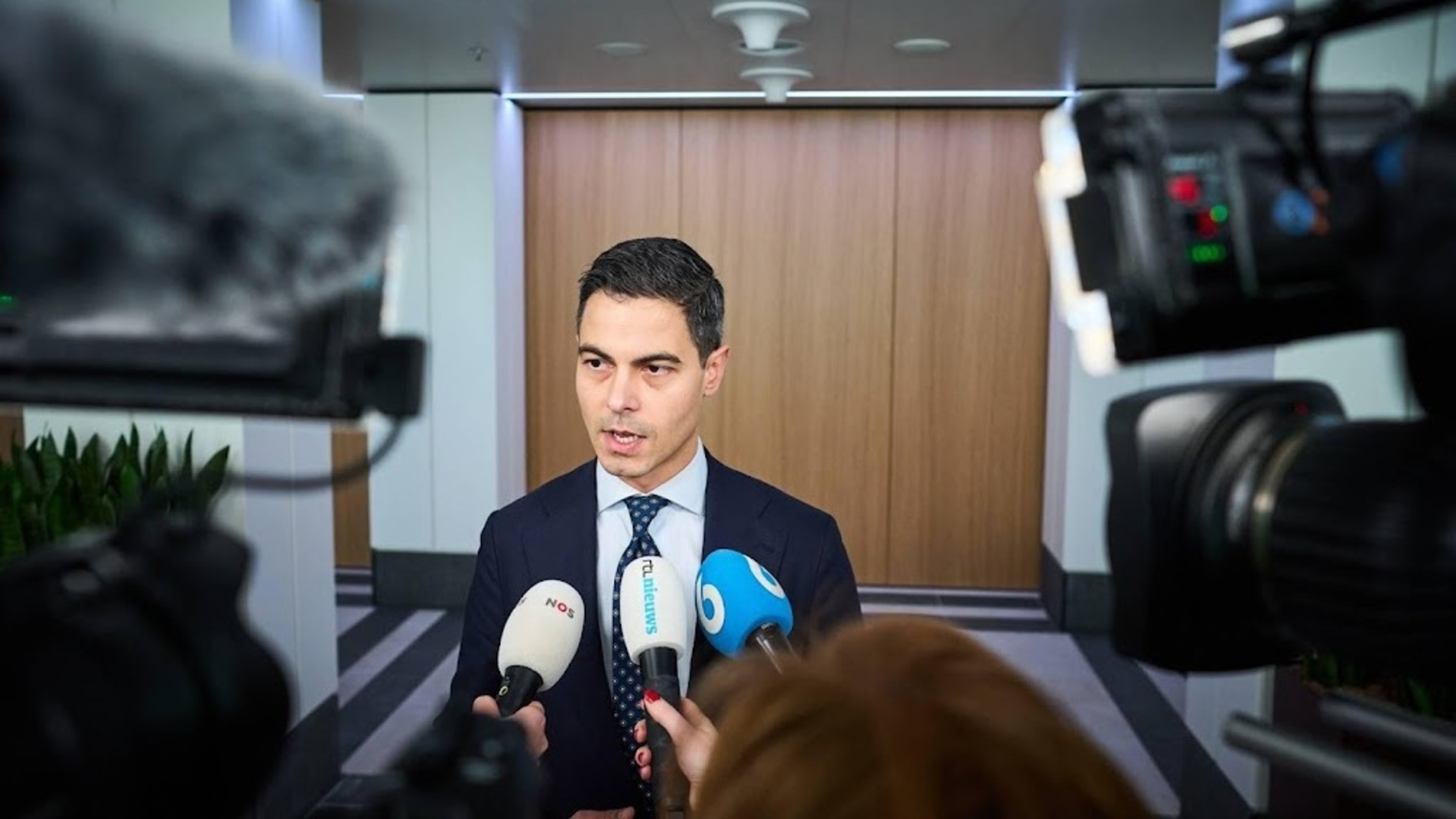 Jetten has seen no concrete proposal for Hormuz mission