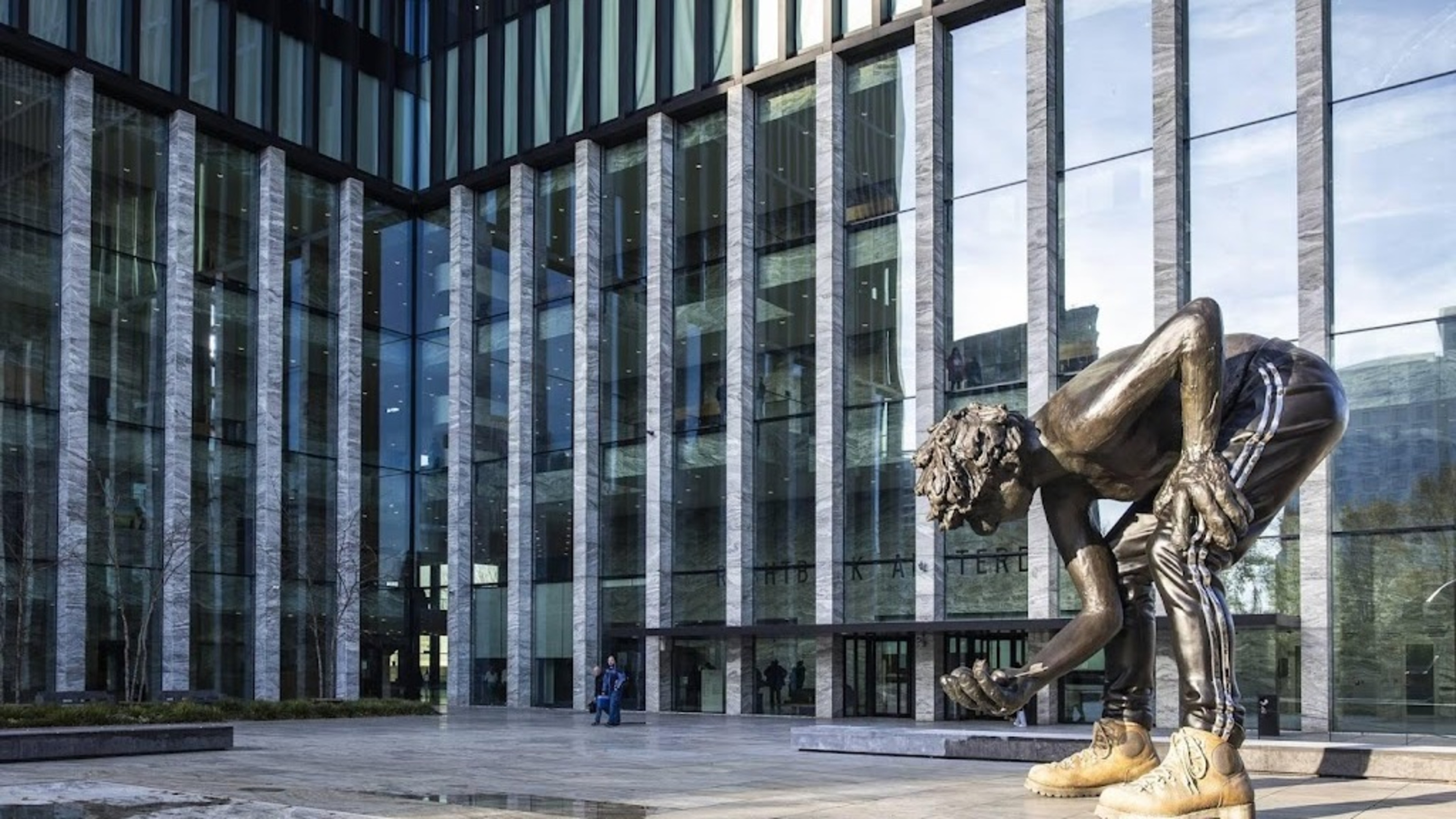 Prosecution: Man wanted to murder asylum seekers at Amsterdam shelter