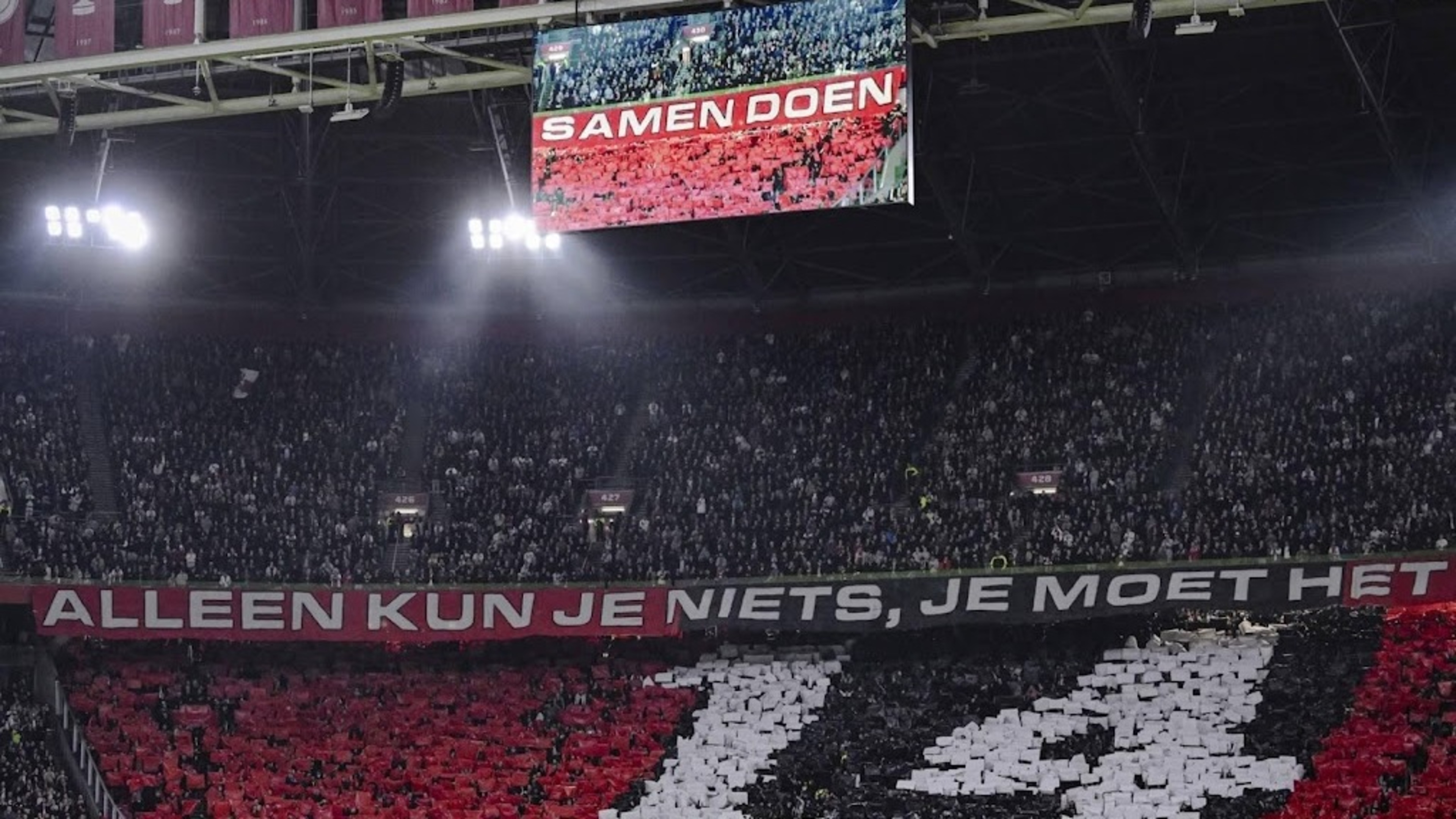 Johan Cruyff namesakes get free ArenA tour