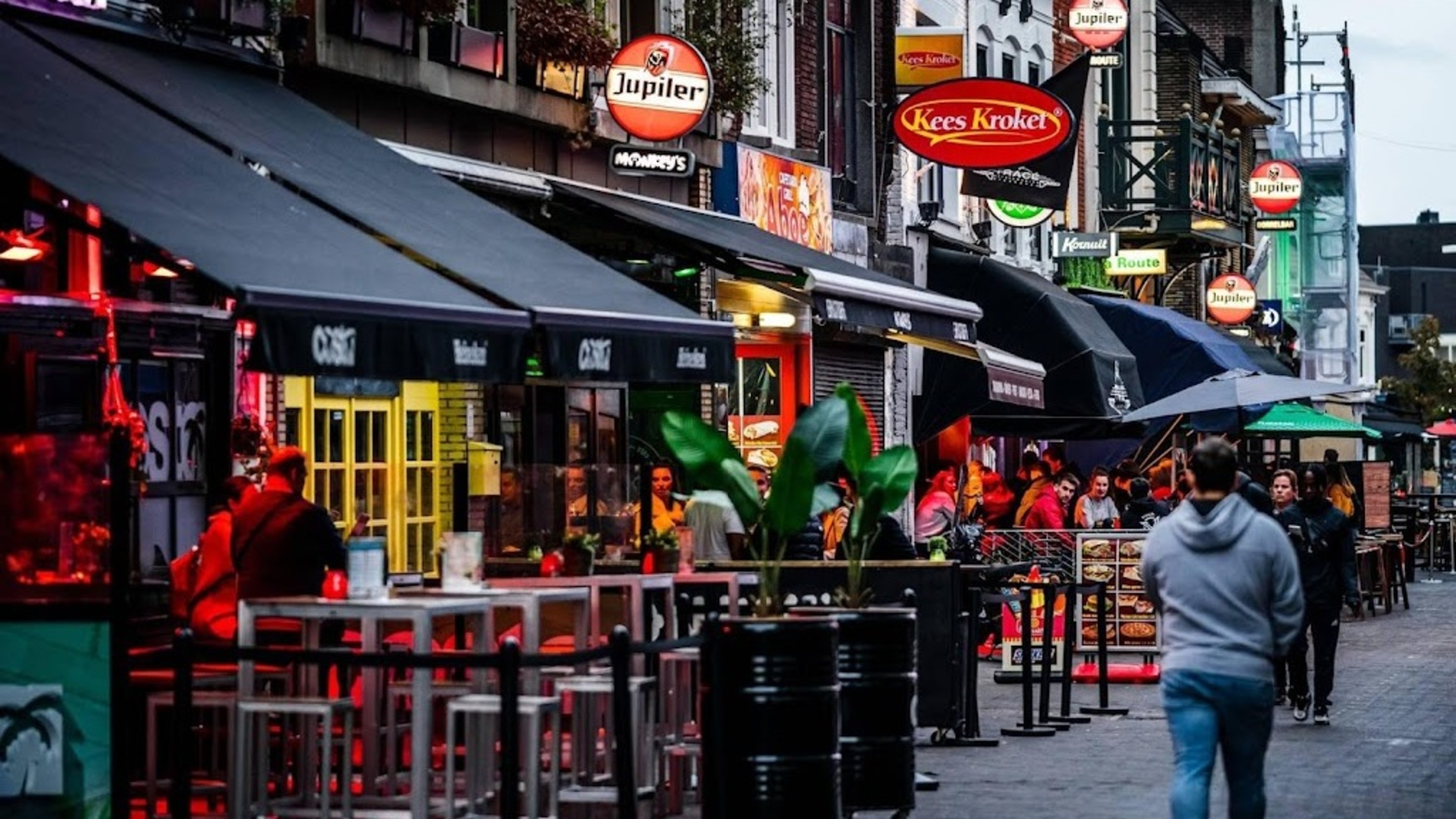 Man found stabbed after report of fight in Eindhoven