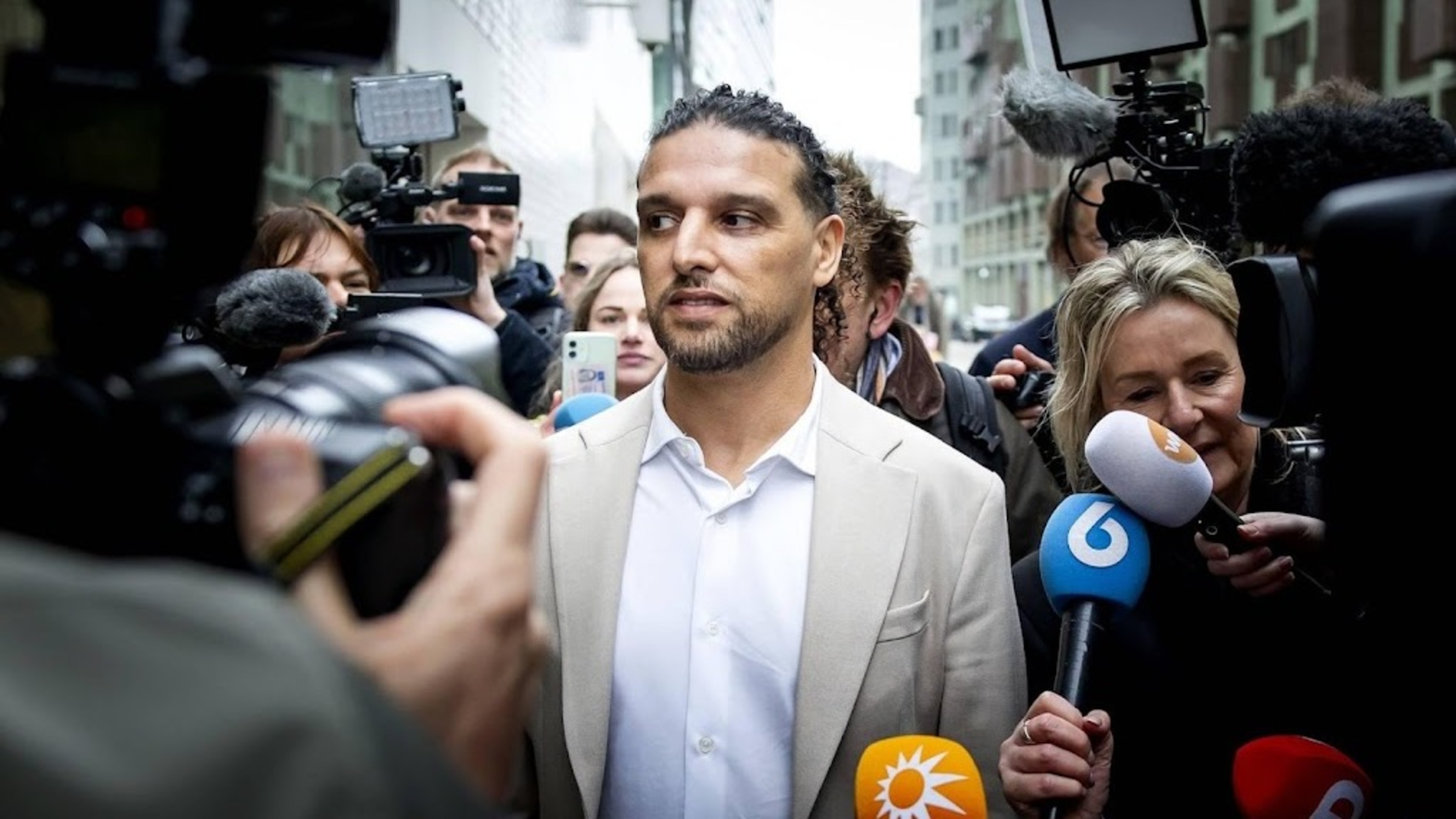 Ali B at Amsterdam Court of Appeal to 'fight for innocence'