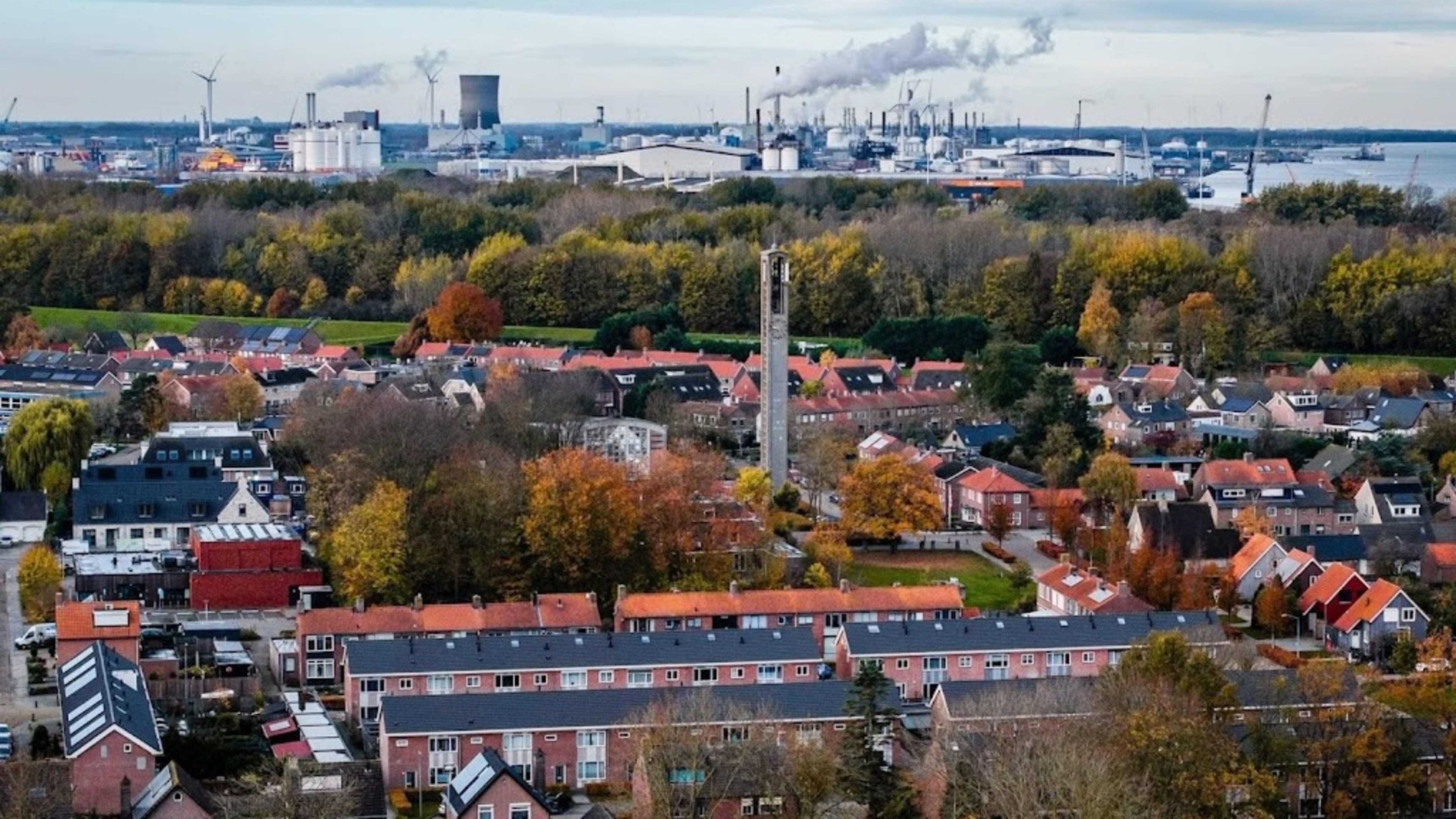 Van Veldhoven: important to go through Moerdijk process carefully
