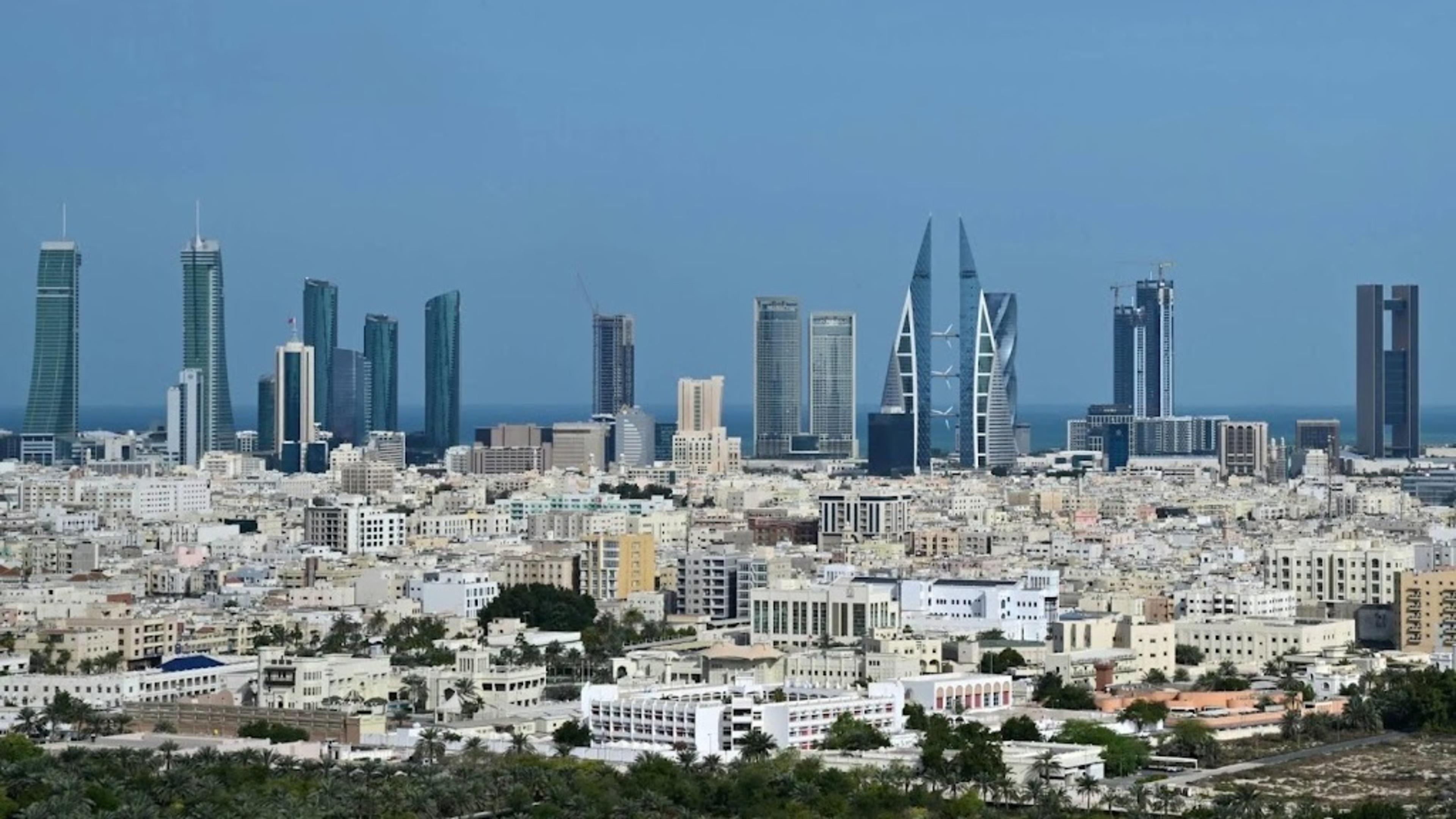 Foreign Ministry now also issues negative travel advice for Bahrain