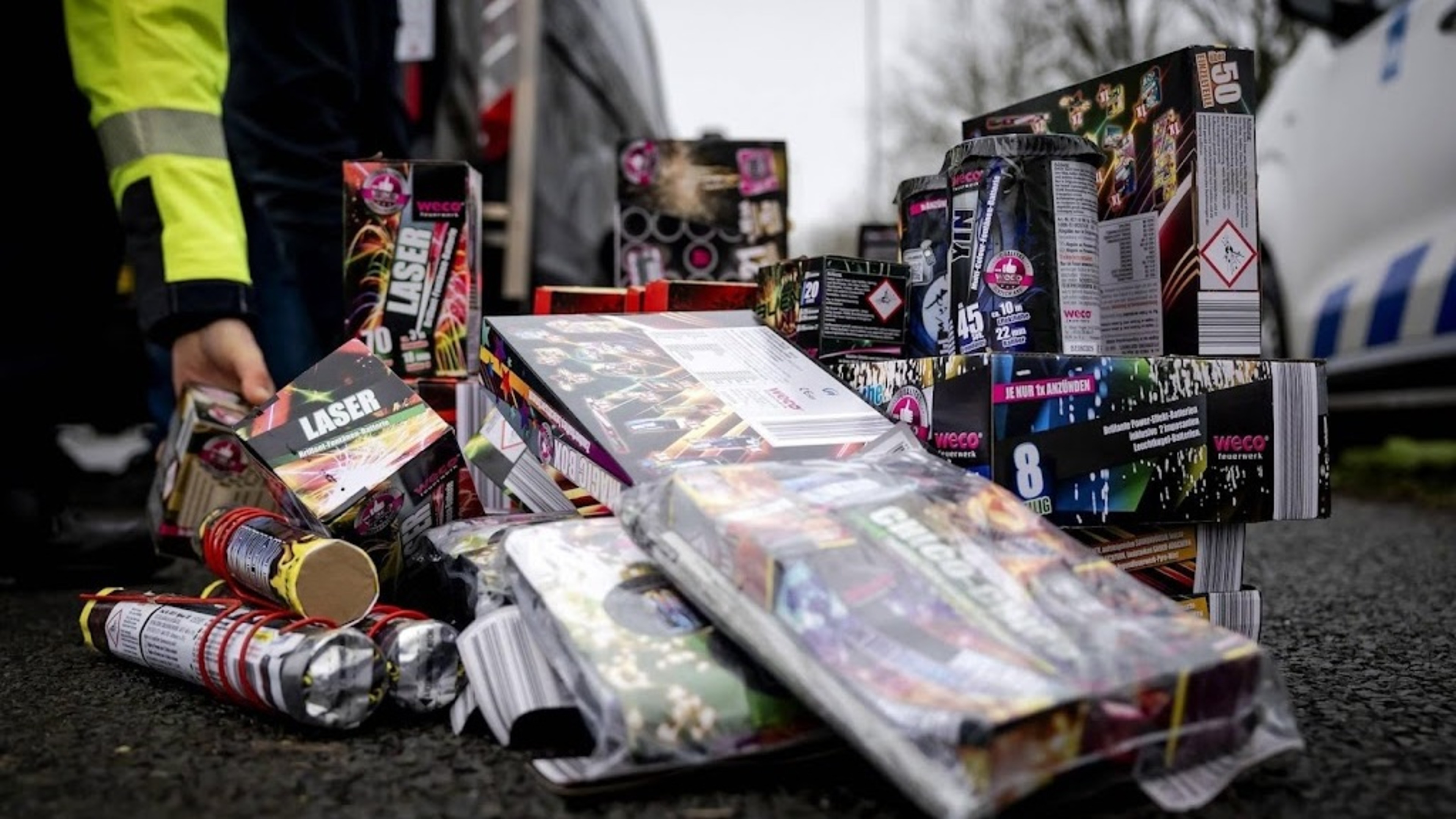 Netherlands and Germany intensify crackdown on heavy fireworks