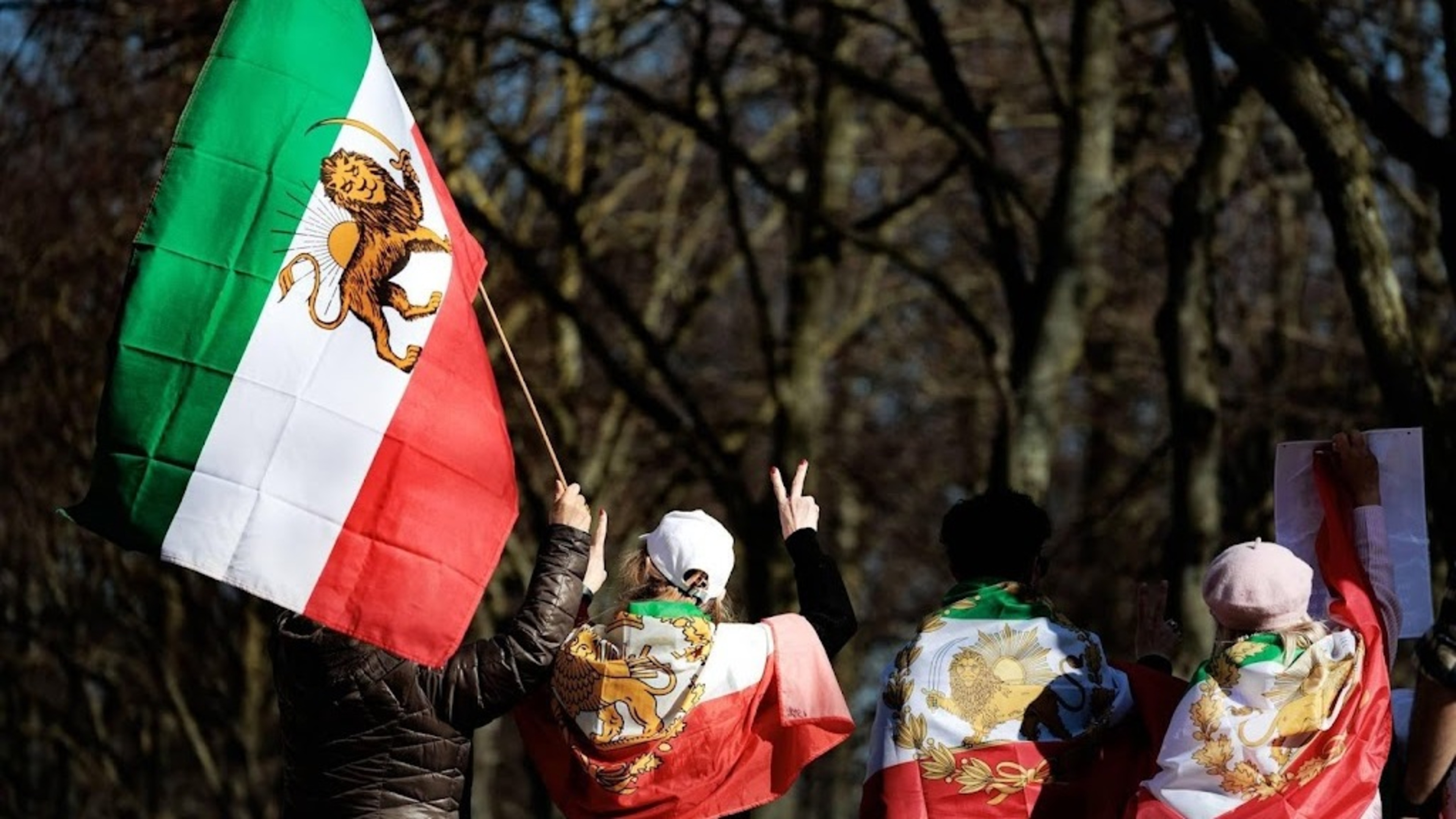 Three-day freedom run for Iran starts at Olympic Stadium